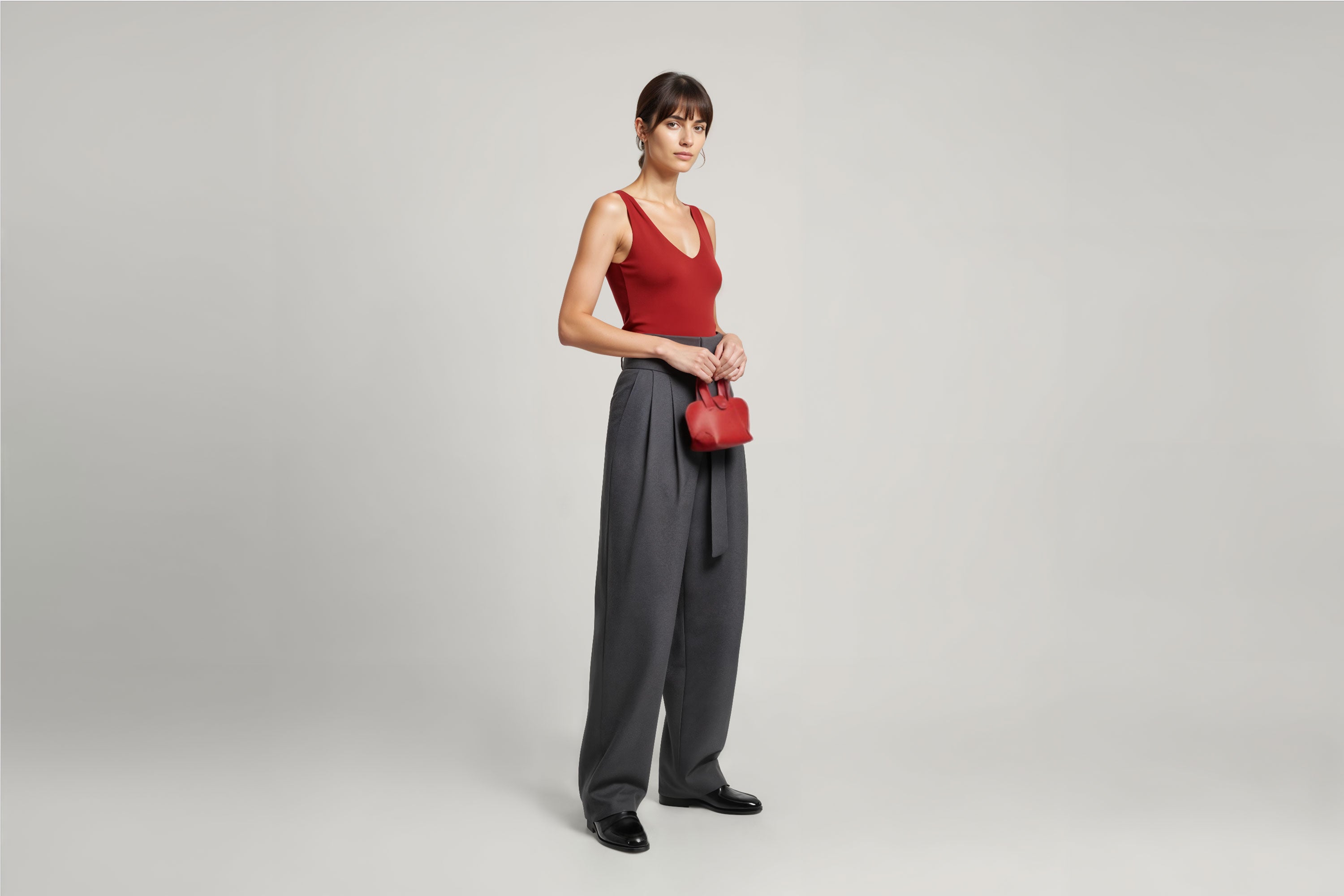 Nano Leather Tote Bag Red Color On A Woman Model Premium Quality Minimalist Design Atelier Madre Manuel Dreesmann Barcelona Spain