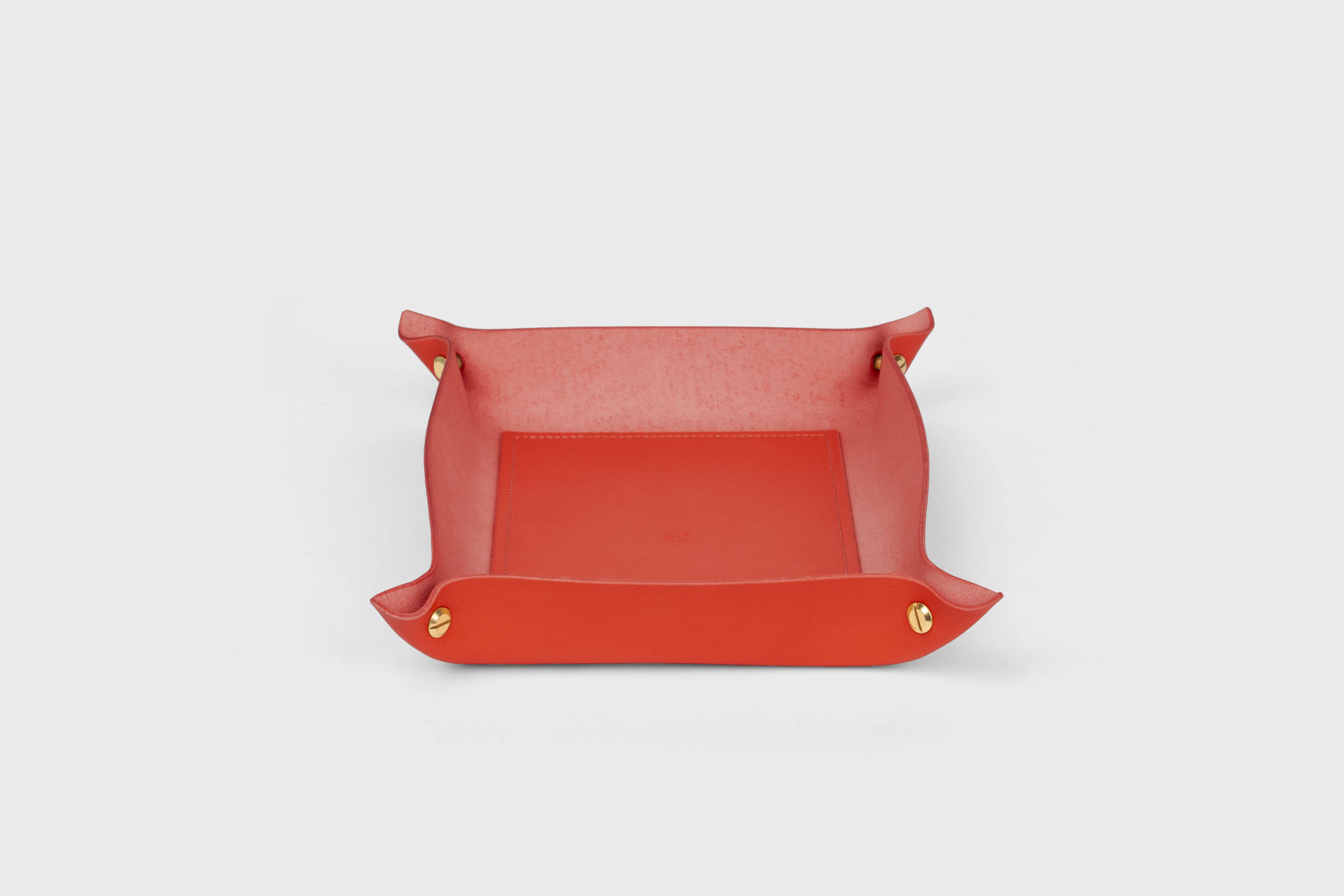 Leather Tray Large Size In Red Color Tanned Leather Minimalistic Design Atelier Madre Manuel Dreesmann Barcelona Spain