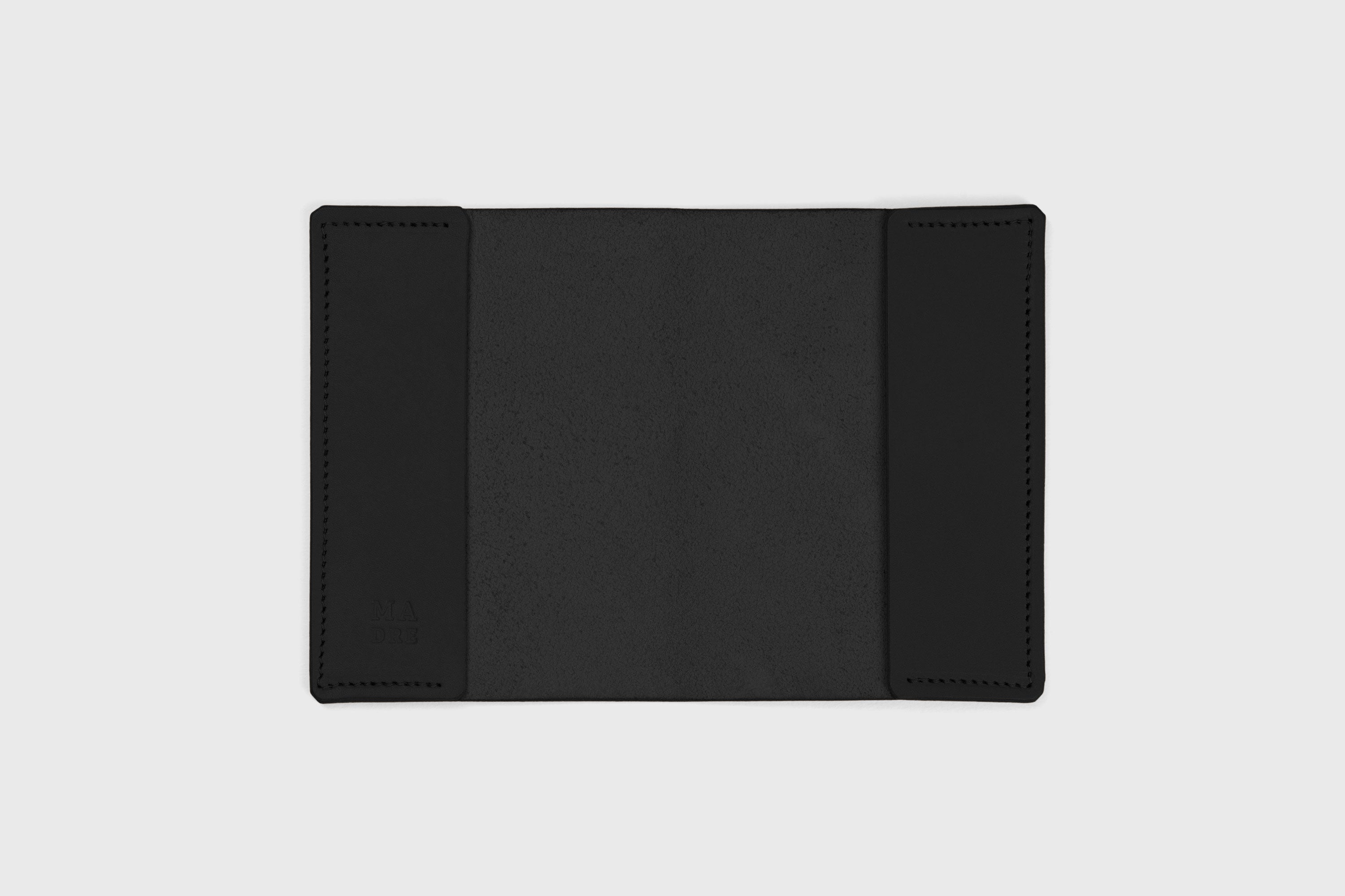 Passport Cover Holder Leather Black Leather Sleeve Case Minimalistic Design Modern Premium Quality Handcraft Vegetable Tanned Leather Manuel Dreesmann Atelier Madre Barcelona Spain