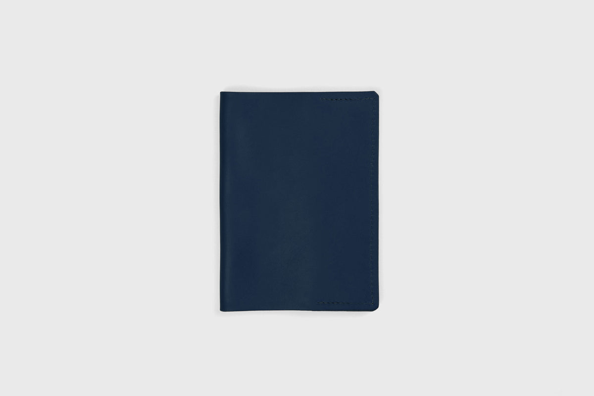 Passport Cover Leather Marine Blue Colour Leather Vegetable Tanned Modern Minimal Design Premium Quality Atelier Madre Manuel Dreesmann Barcelona 4