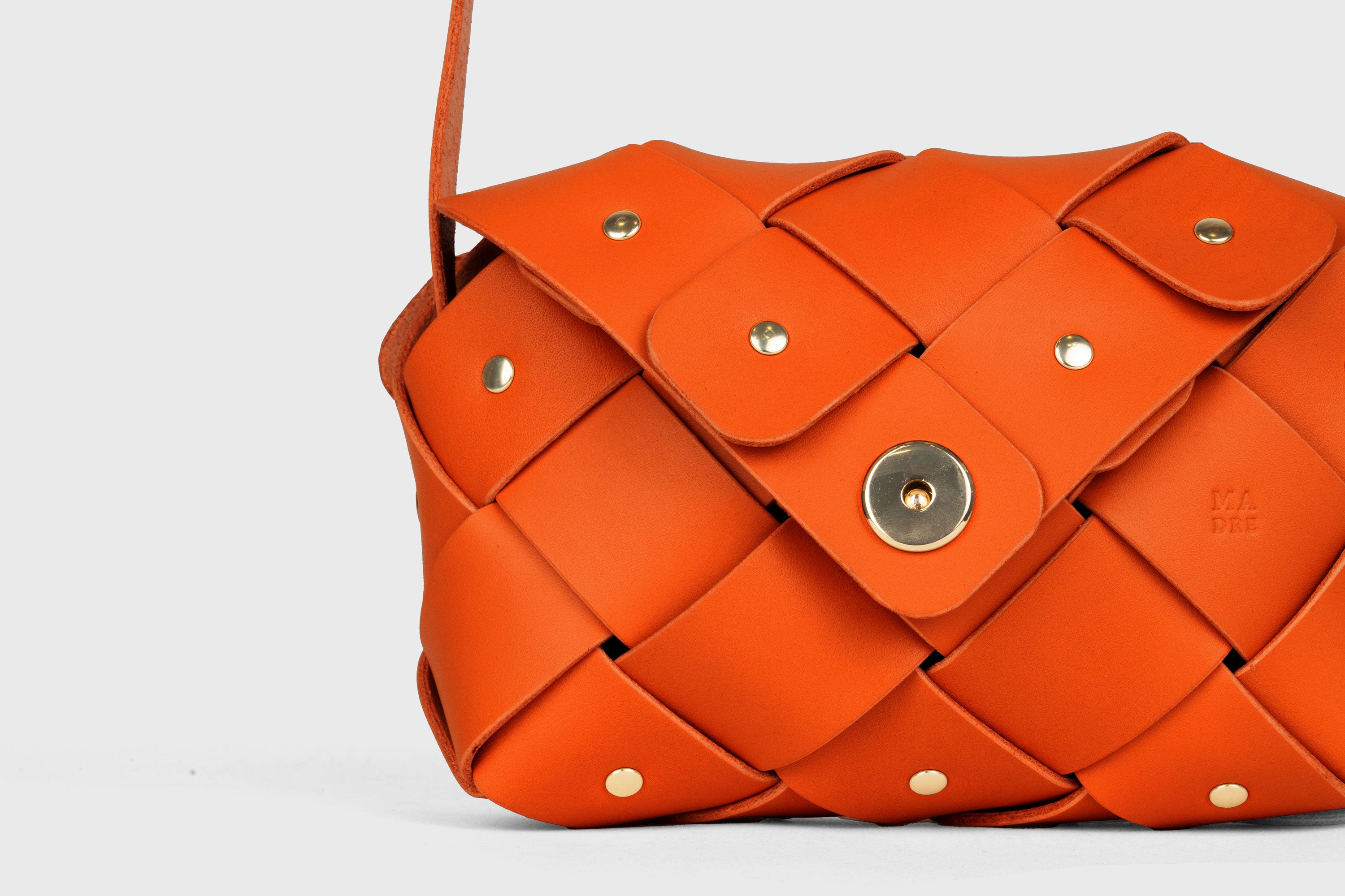 Pine Flap Bag Small In Orange Color In Vegetable Tanned Leather Woven Design Atelier Madre Manuel Dreesmann Barcelona Spain