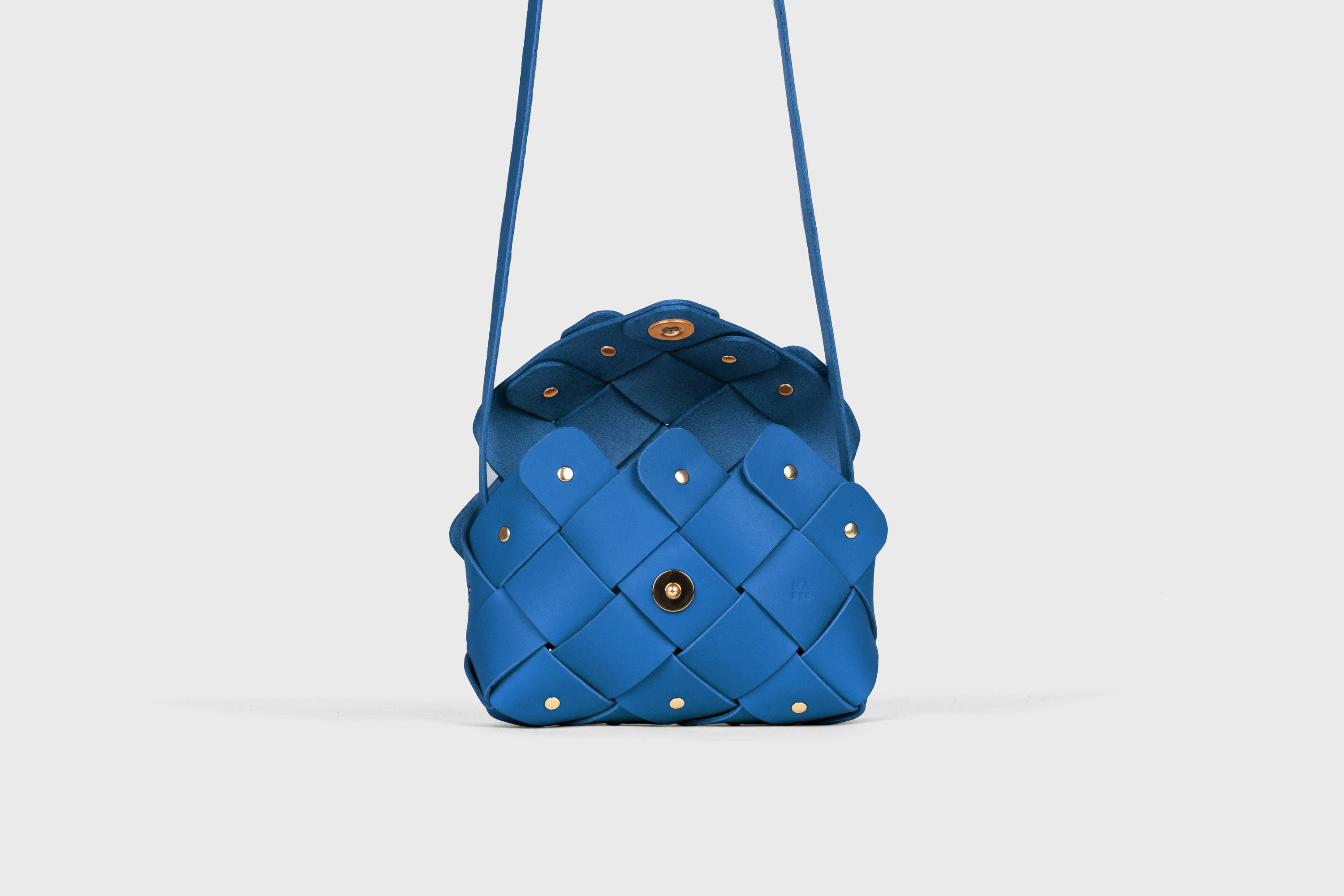 Pine Flap Bag Small In Royal Blue Color In Vegetable Tanned Leather Woven Design Atelier Madre Manuel Dreesmann Barcelona Spain