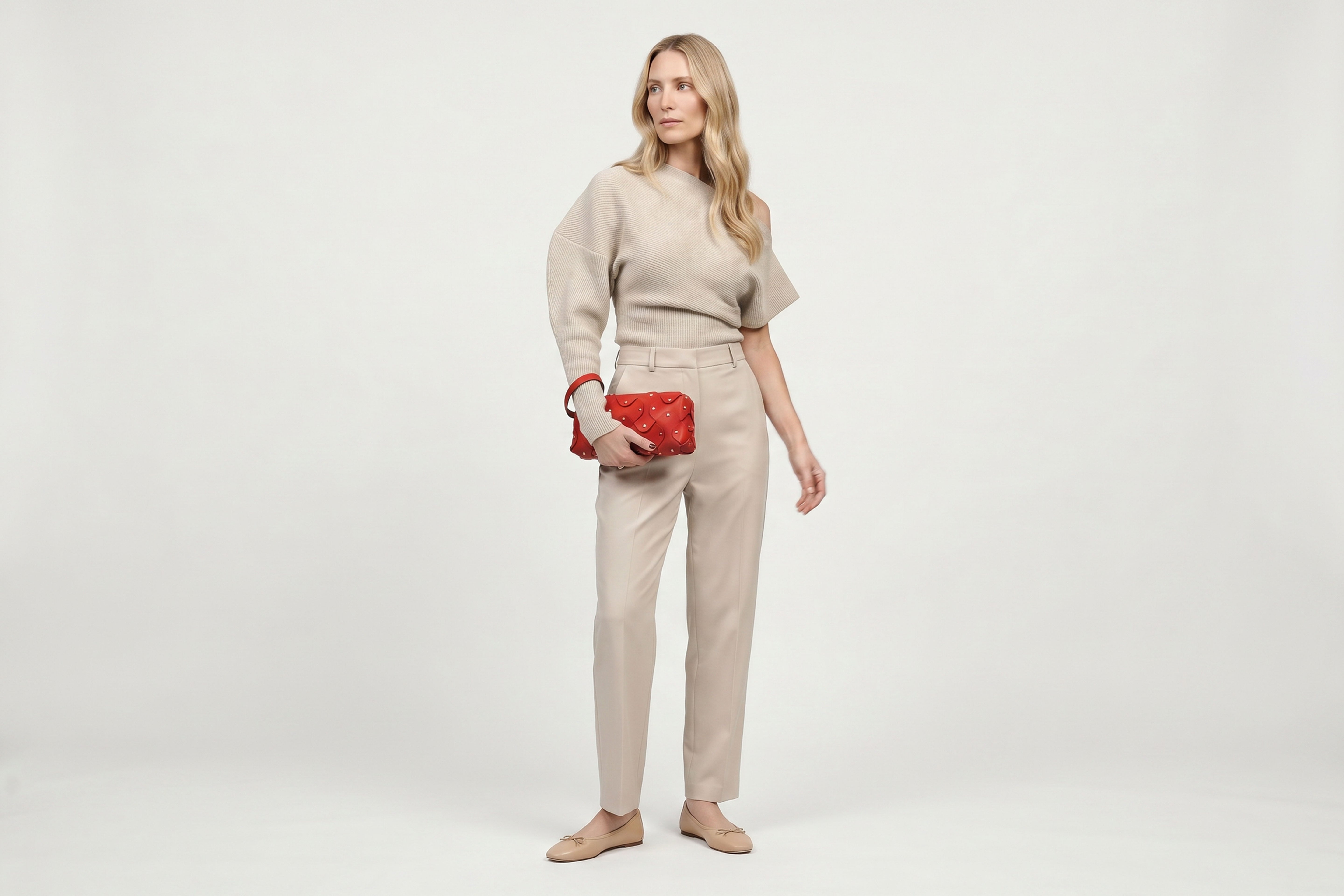 Rivet Bag 01 In Red Color On A Woman Model In Vegetable Tanned Leather With Brass Rivets Unique Design Atelier Madre Manuel Dreesmann Barcelona Spain