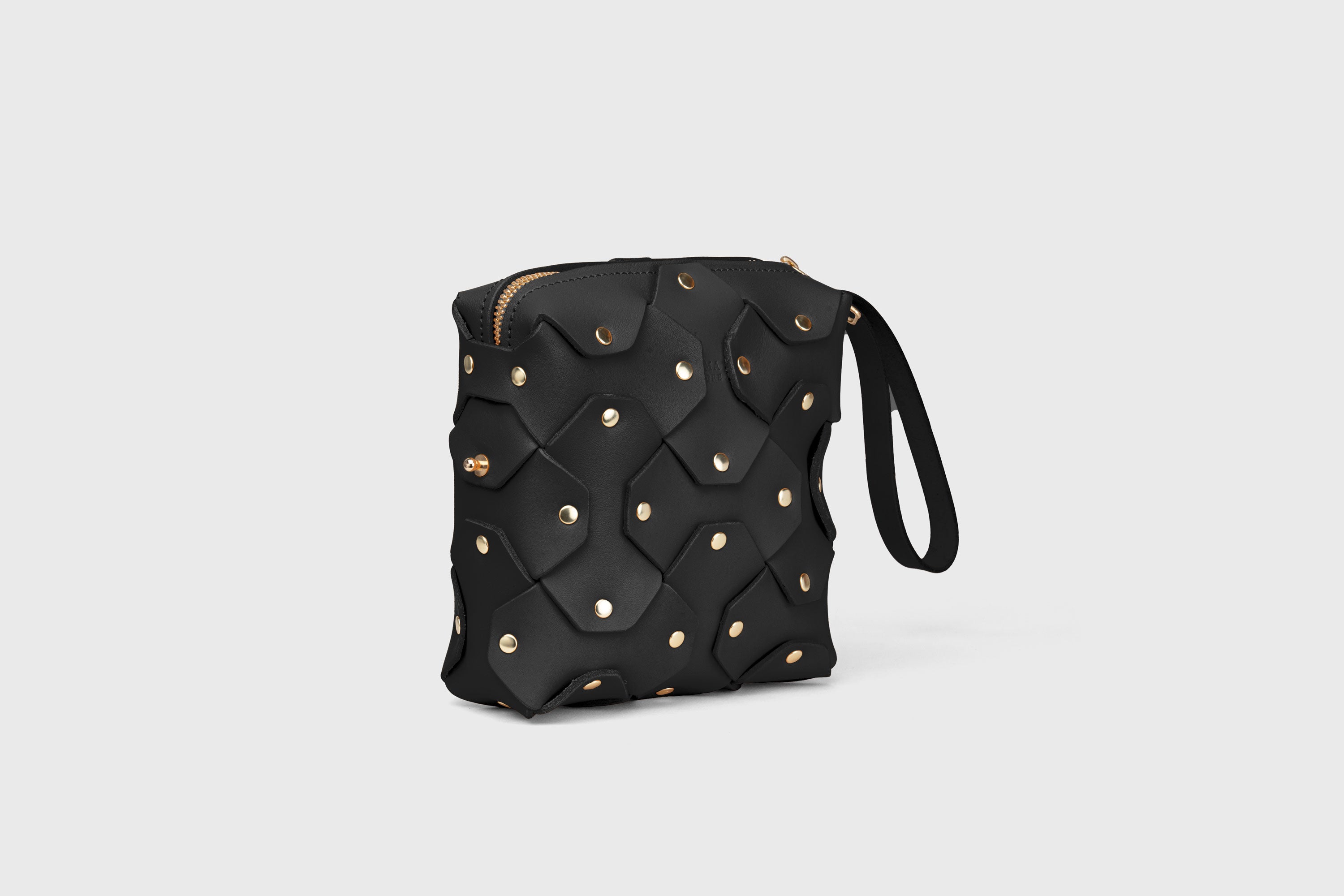 Rivet Bag Squared Black Color Leather Minimalist Modern Design Premium Quality Atelier Madre Manuel Dreesmann Barcelona