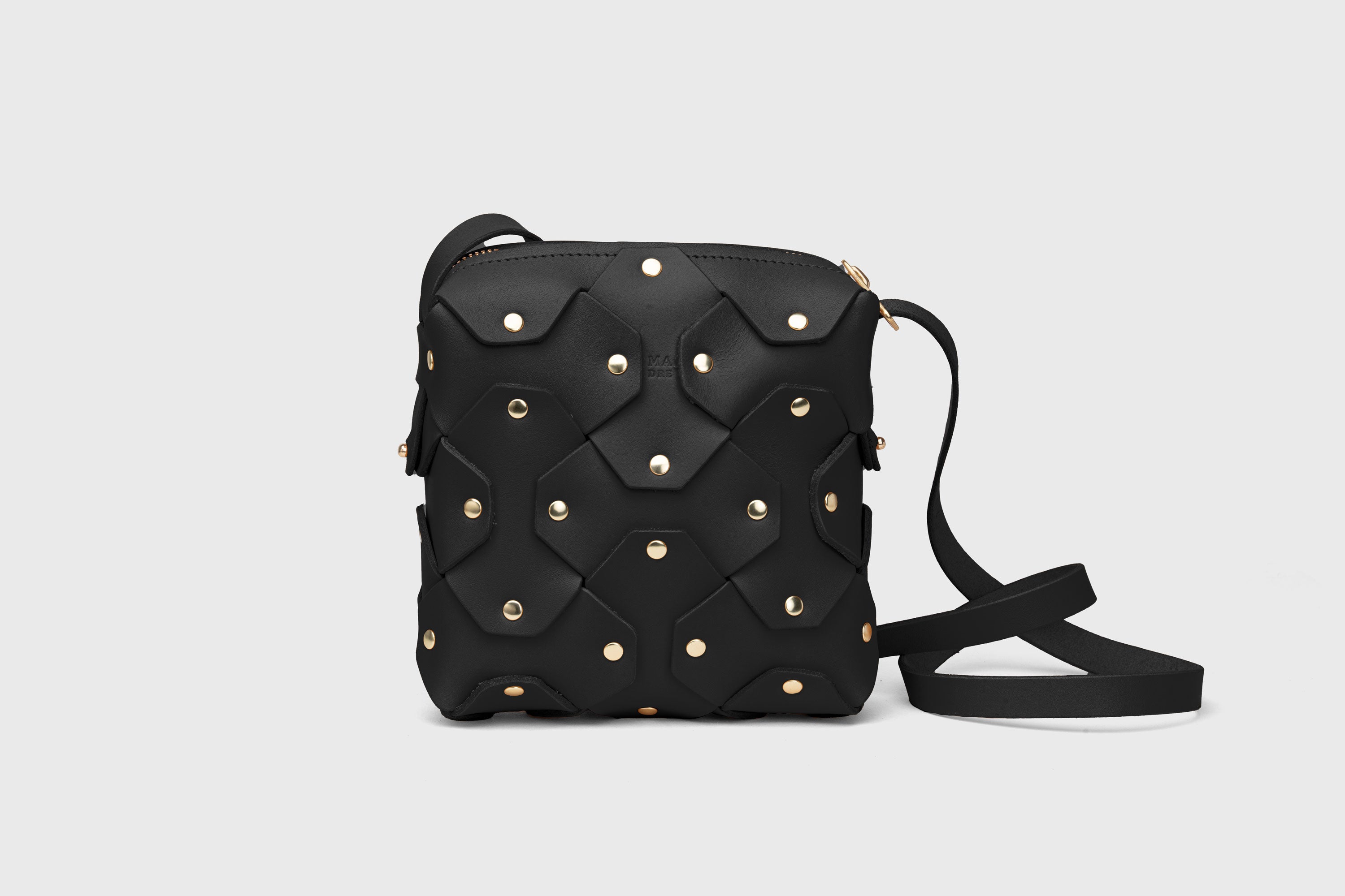 Rivet Bag Squared Black Color Leather Minimalist Modern Design Premium Quality Atelier Madre Manuel Dreesmann Barcelona