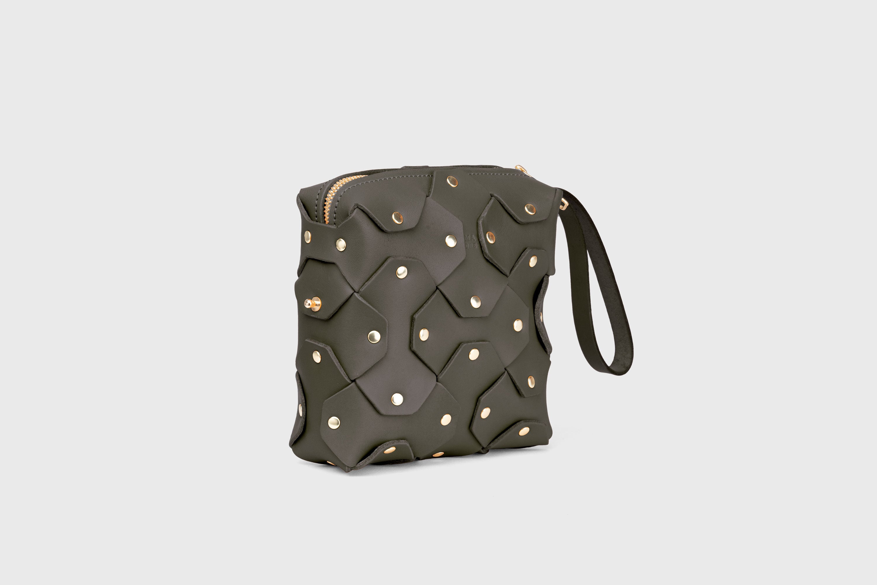Rivet Bag Squared Olive Green Colour Leather Bag Minimalist Modern Design Premium Quality Atelier Madre Manuel Dreesmann Barcelona