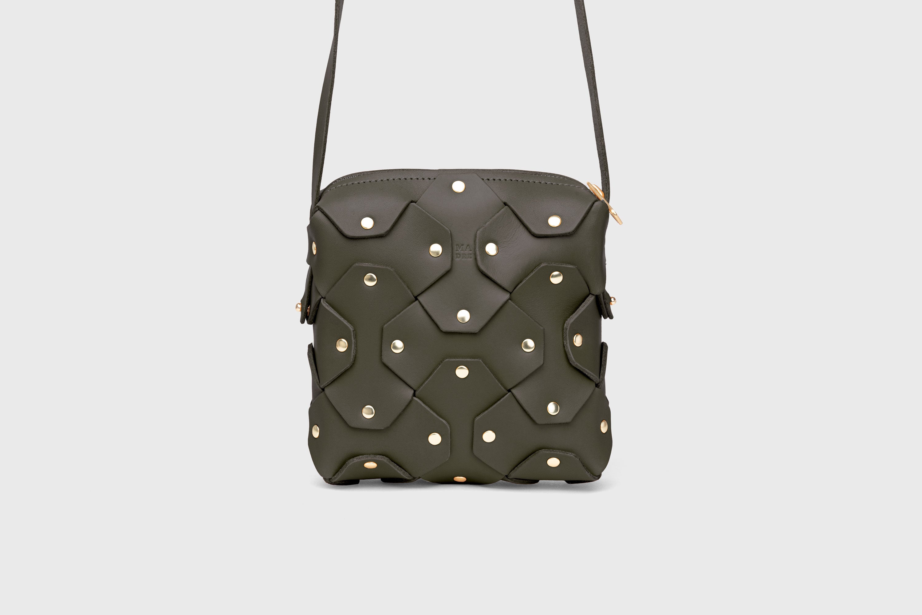 Rivet Bag Squared Olive Green Colour Leather Bag Minimalist Modern Design Premium Quality Atelier Madre Manuel Dreesmann Barcelona