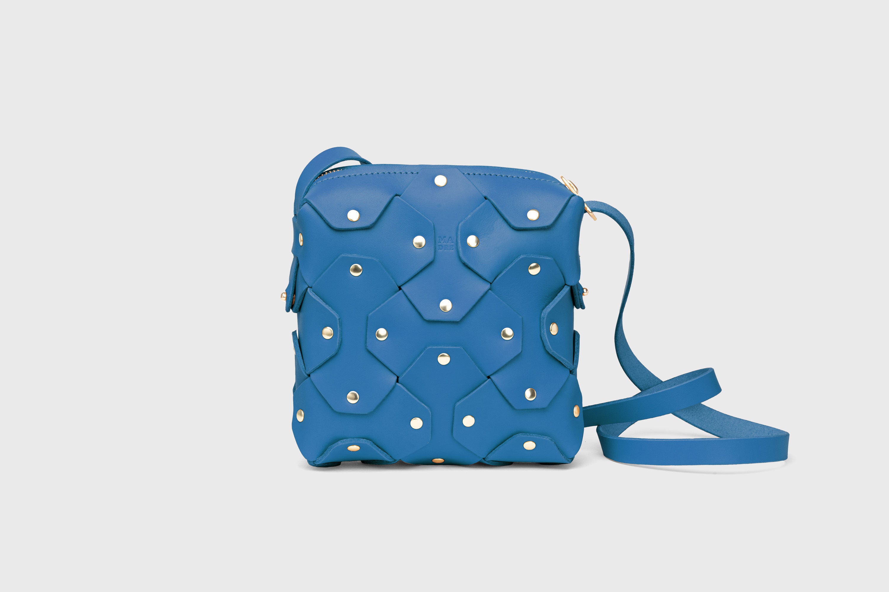 Rivet Bag Squared Royal Blue Colour Leather Bag Minimalist Modern Design Premium Quality Atelier Madre Manuel Dreesmann Barcelona