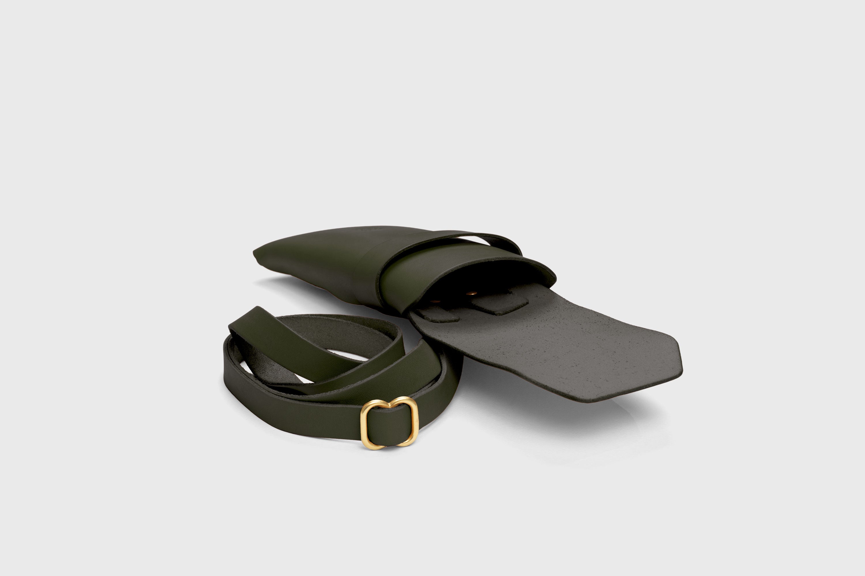 Sling Bag Pouch Leather Olive Green Color Crossbody Premium Quality Modern Minimalist Independent Designer Atelier Madre Manuel Dreesmann Barcelona Spain