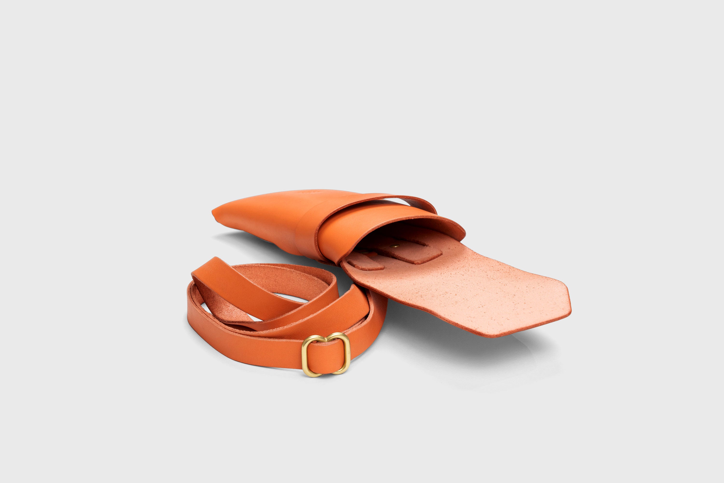Sling Bag Pouch Leather Orange Color Crossbody Premium Quality Modern Minimalist Independent Designer Atelier Madre Manuel Dreesmann Barcelona Spain