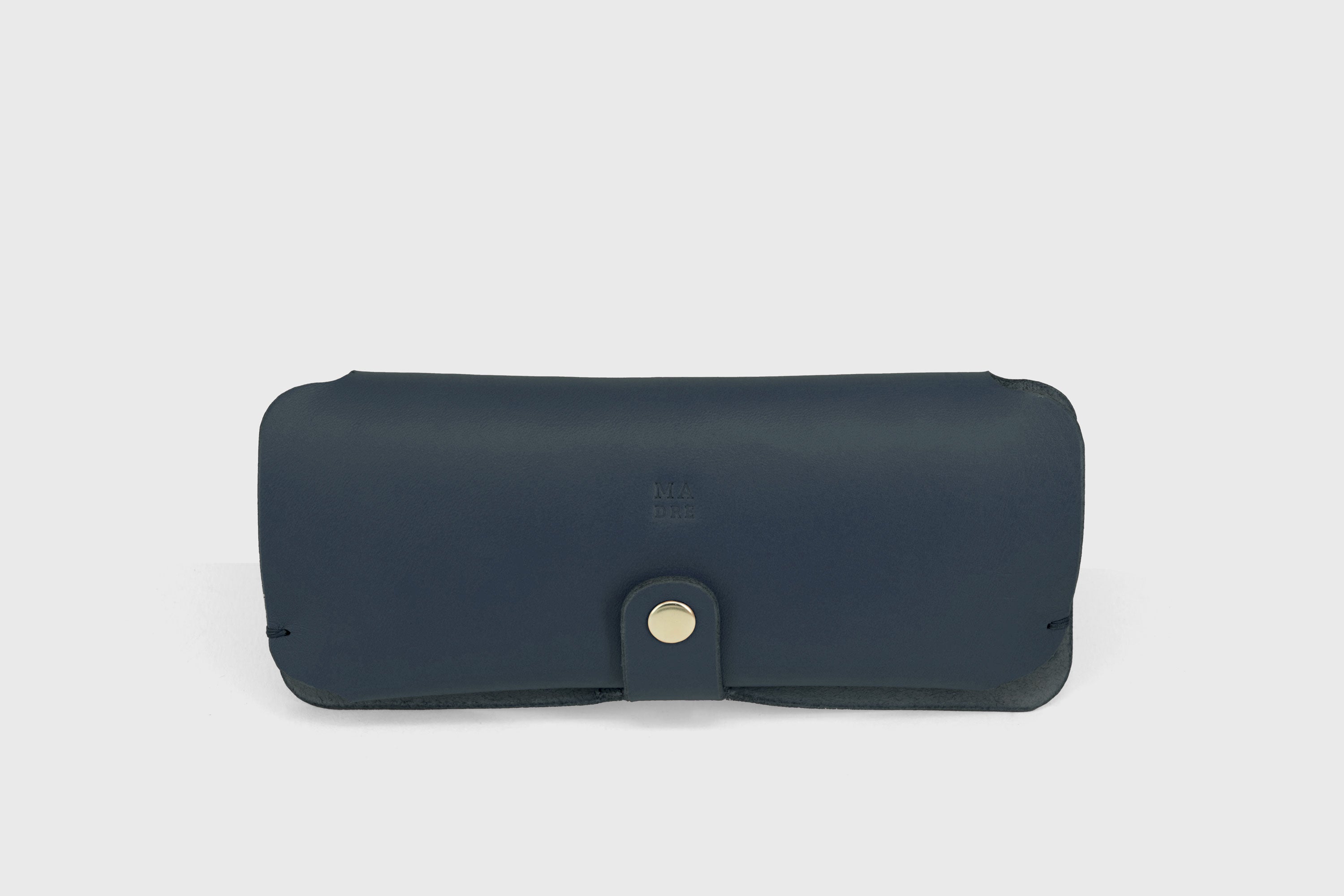 Glasses and Sunglasses Case Sleeve Marine Blue Leather Minimalistic Design Premium Quality Vegetable Tanned Leather Atelier Madre Manuel Dreesmann Barcelona Spain