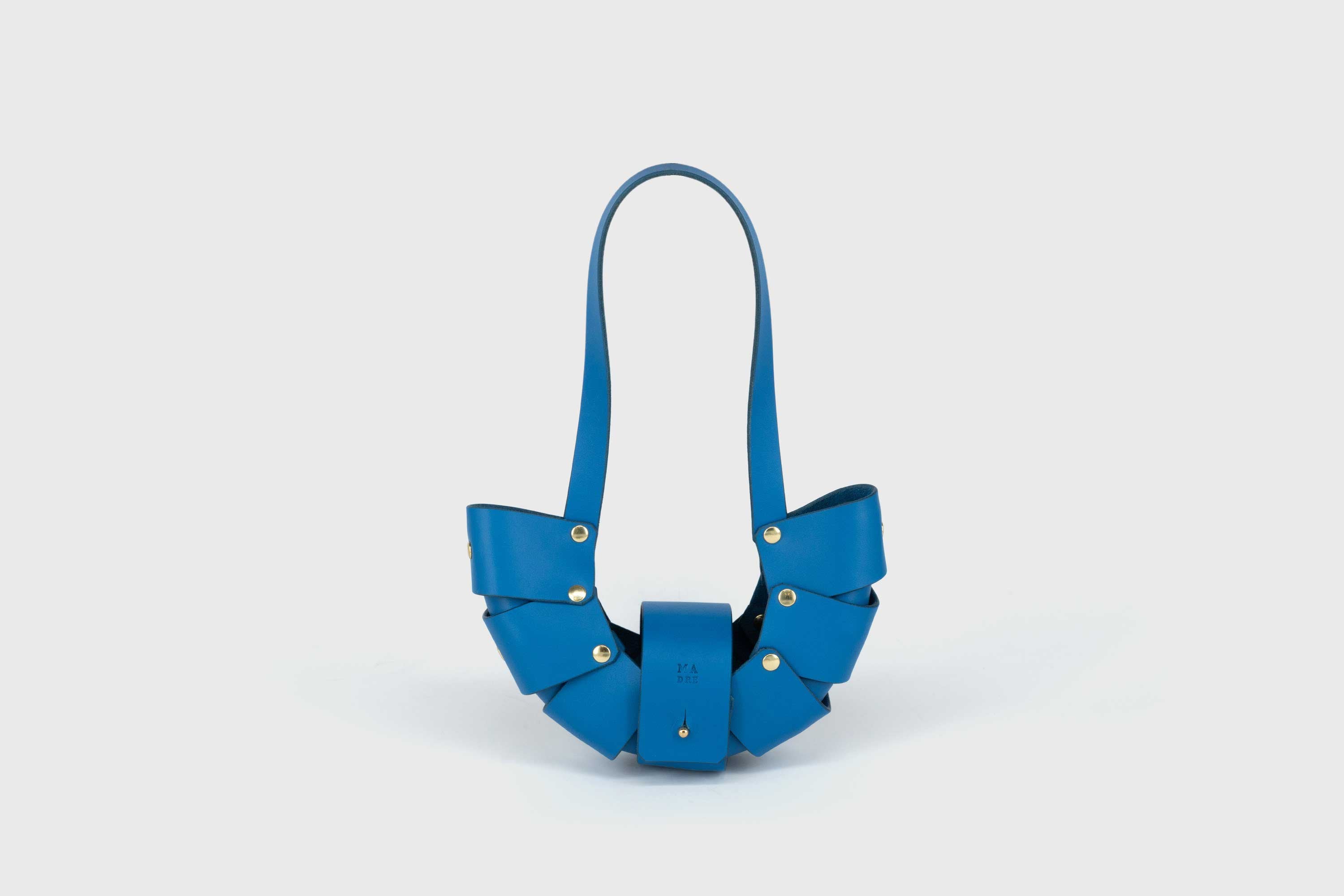 Croissant MIni Bag Leather Royal Blue Vegetable Tanned Full Grain Spain Brass Rivets Design Minimalist Modern Small Tiny Miniature Bag Pouch Handbag Handmade Atelier Madre Manuel Dreesmann Barcelona