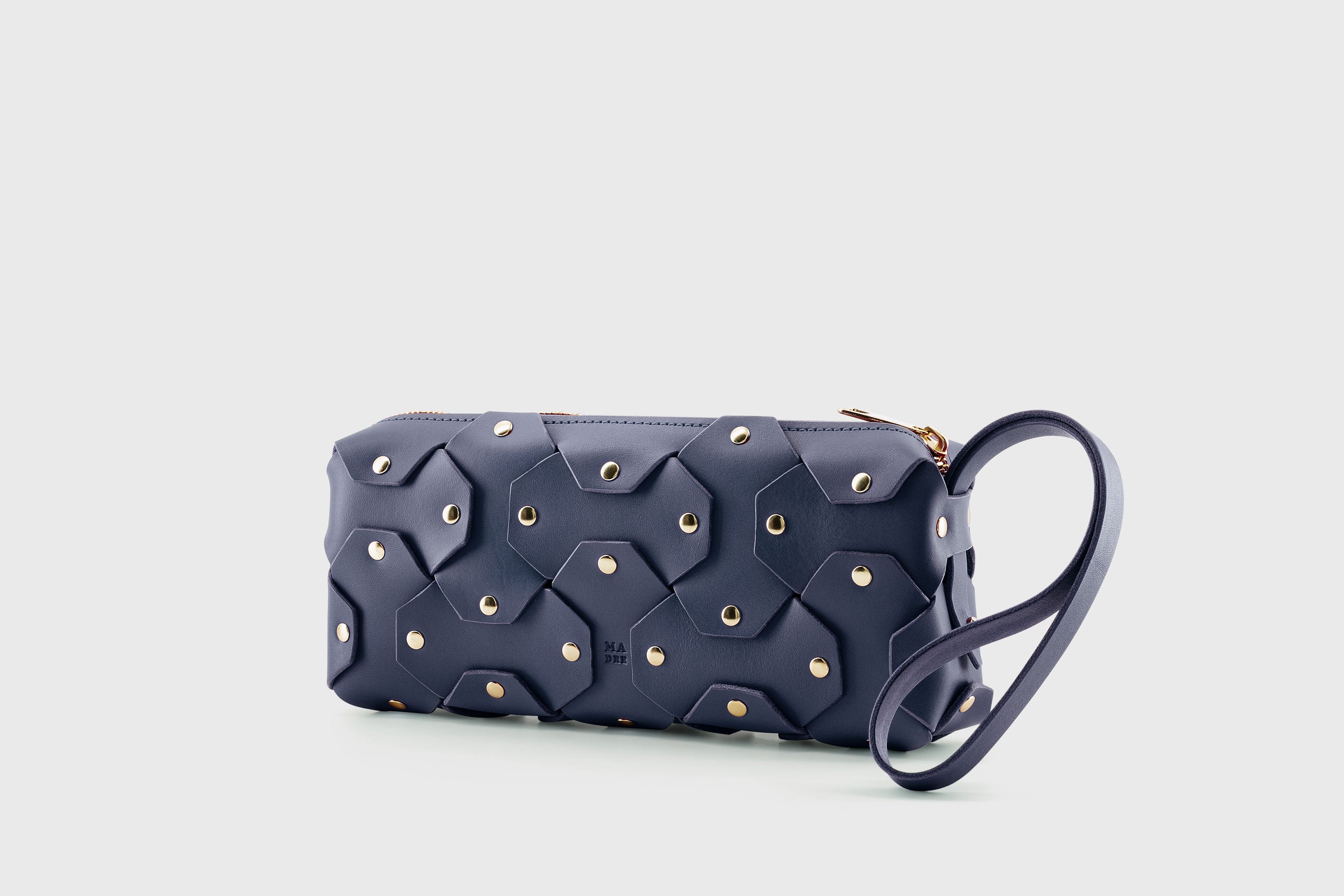 The Rivet Bag Leather Marine Blue Color Vegetable Tanned Full Grain Leather Premium Quality Handbag Crossbody Shoulder Clutch Minimalistic Modern Design Atelier Madre Manuel Dreesmann Barcelona Spain