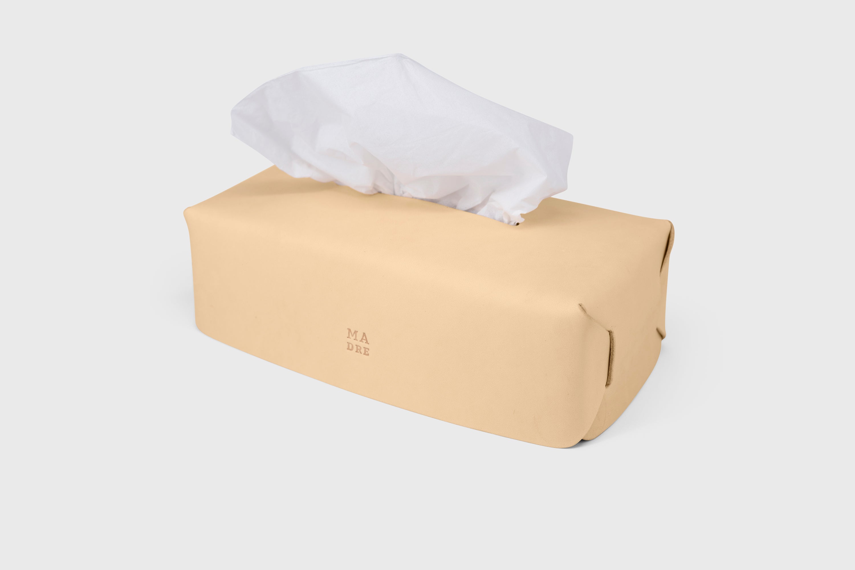 Tissue Box Cover Leather Natural Handmade Premium Design Minimalist Modern Atelier Madre Manuel Dreesmann Barcelona Spain