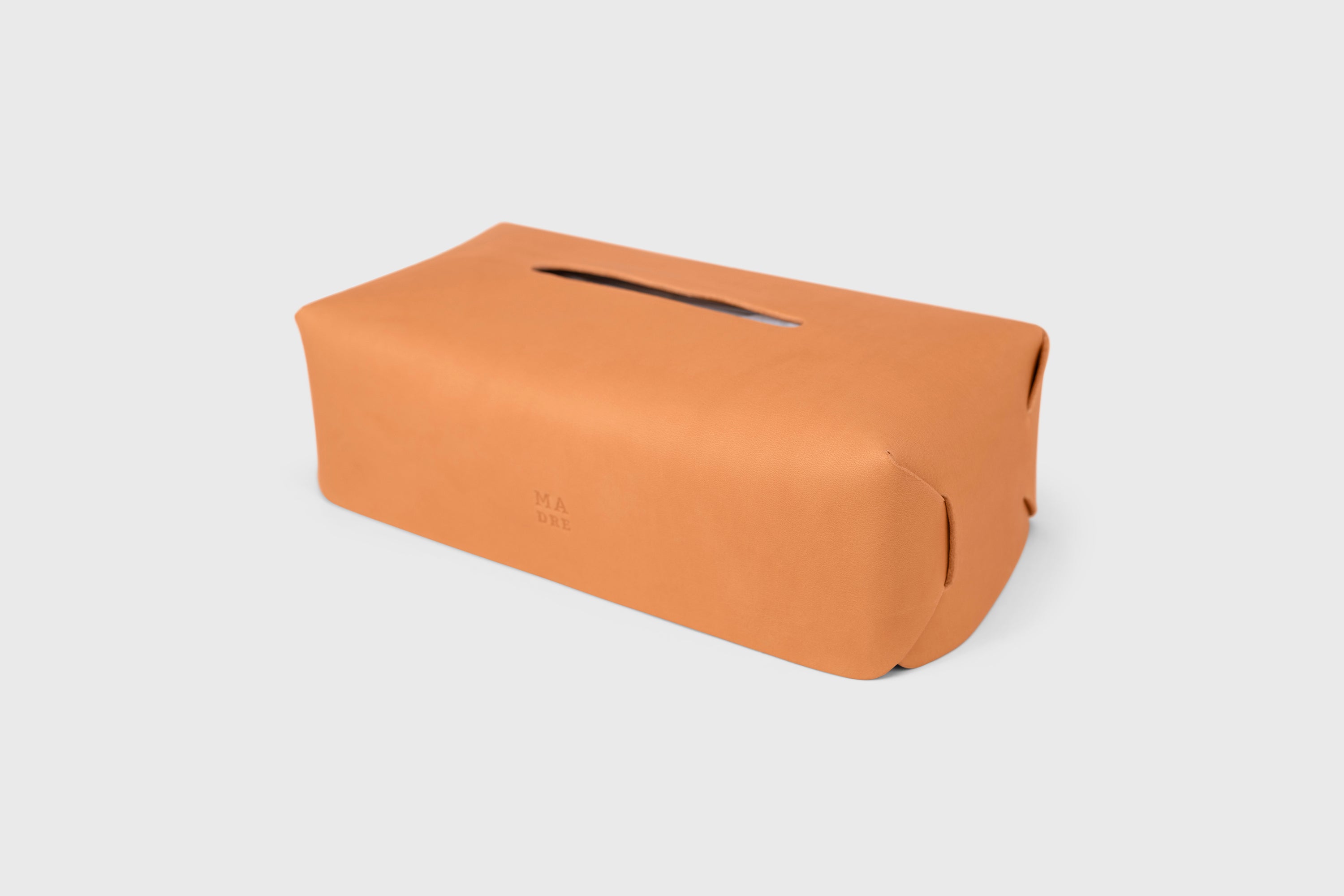 Tissue Box Cover Leather Brown Handmade Premium Design Minimalist Modern Atelier Madre Manuel Dreesmann Barcelona Spain
