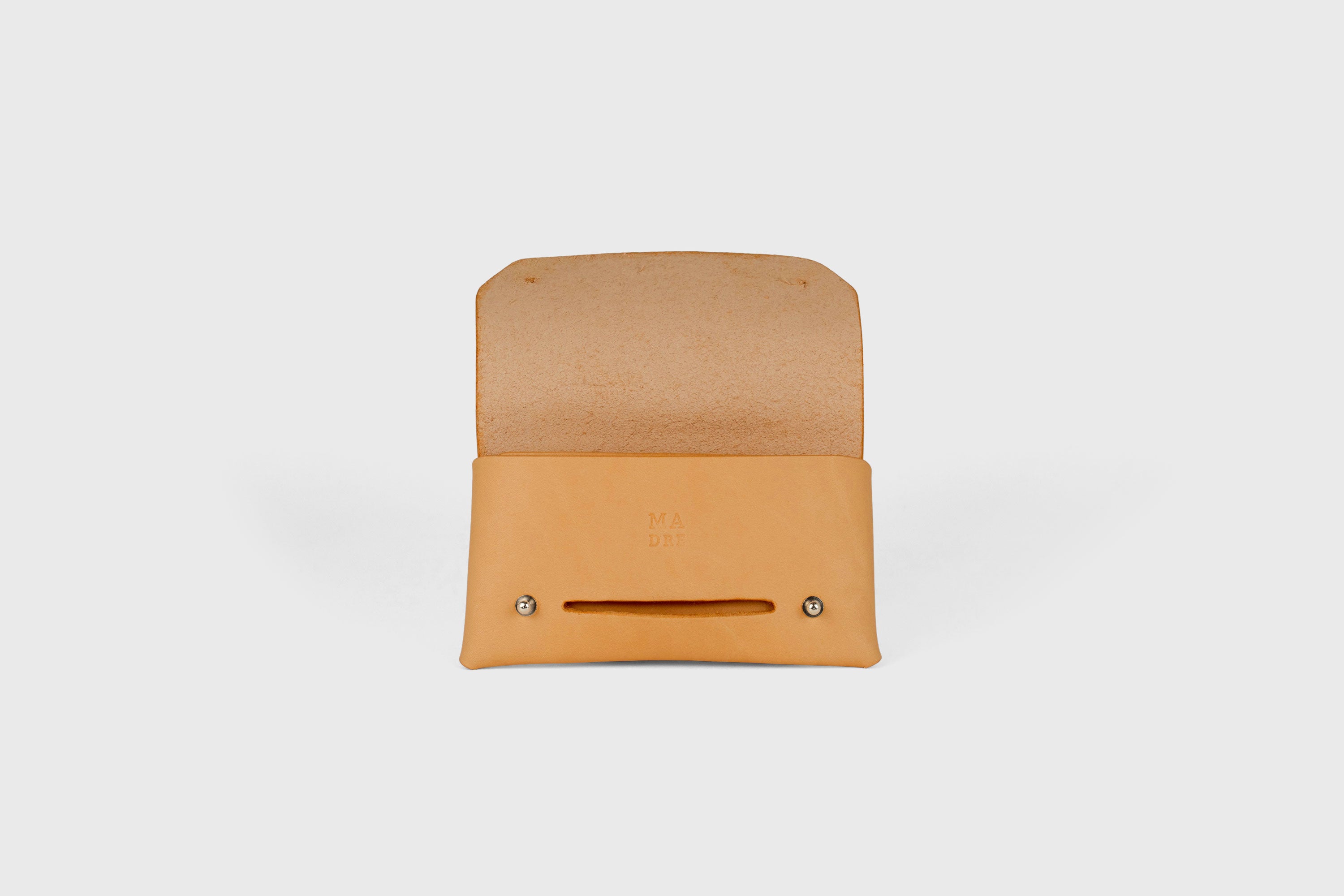 Tobacco Pouch Premium Leather Brown Color Minimalist Design Atelier Madre Manuel Dreesmann Barcelona Spain