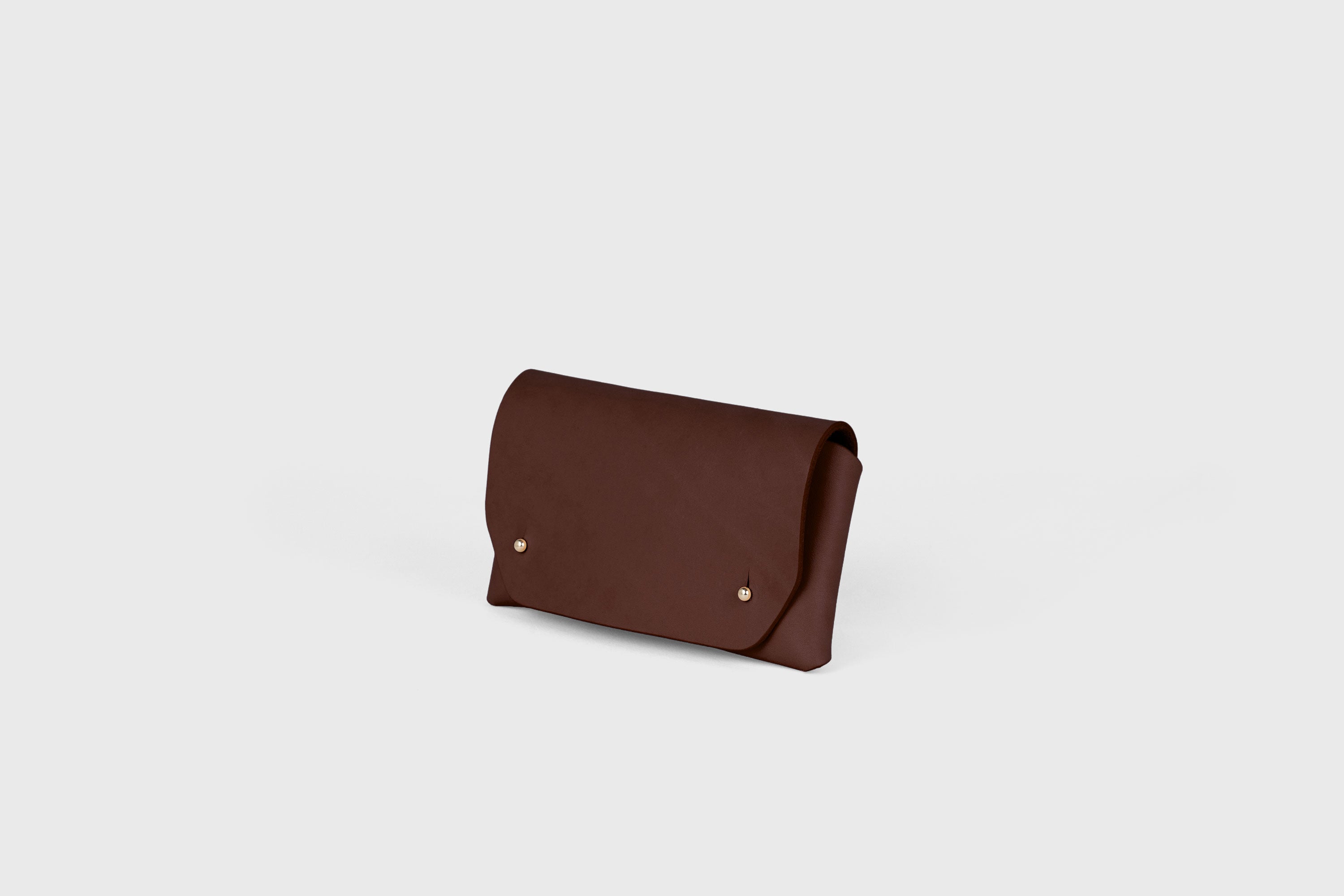 Tobacco Pouch Premium Leather Dark Brown Color Minimalist Design Atelier Madre Manuel Dreesmann Barcelona Spain
