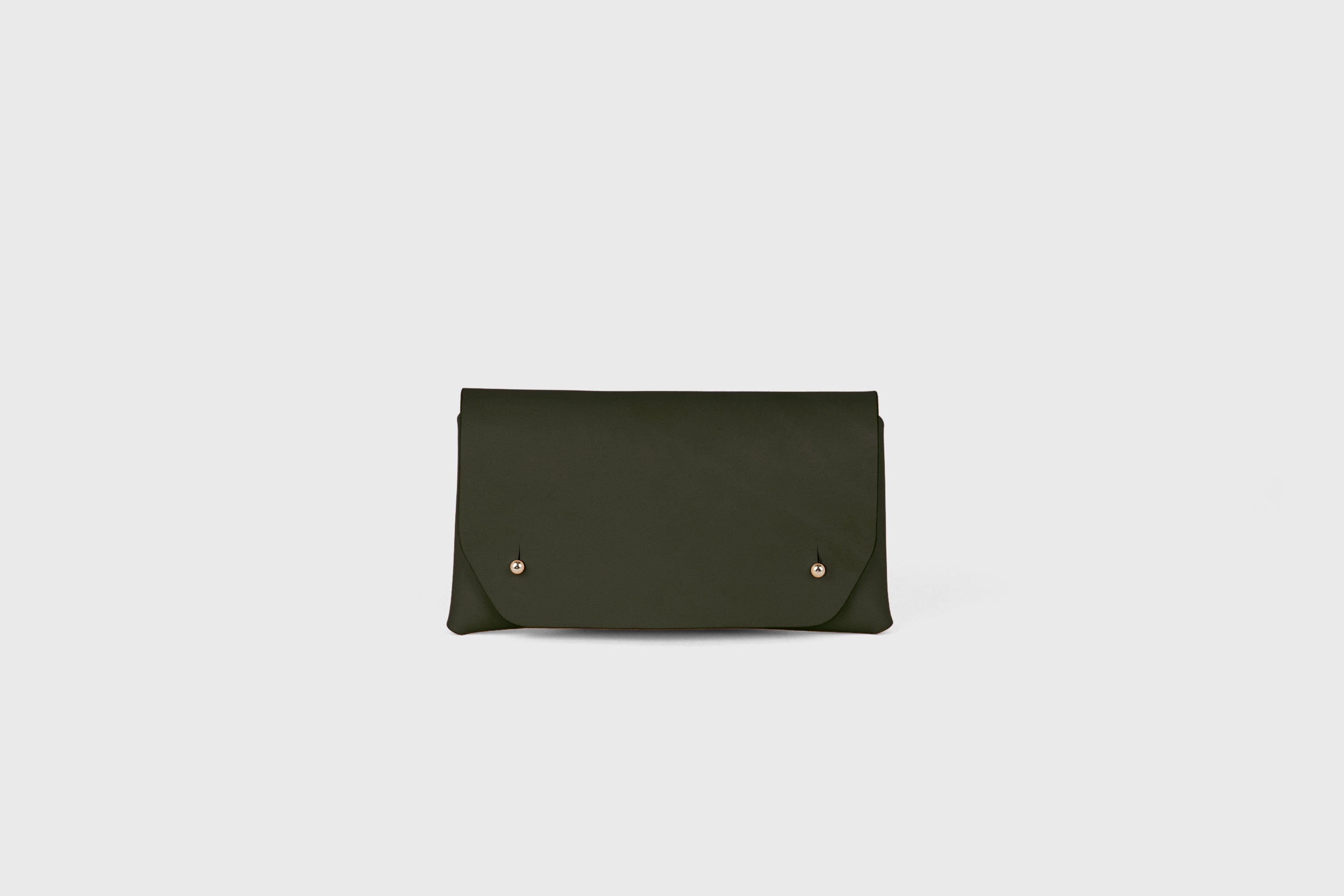 Tobacco Pouch Premium Leather Olive Green Color Minimalist Design Atelier Madre Manuel Dreesmann Barcelona Spain