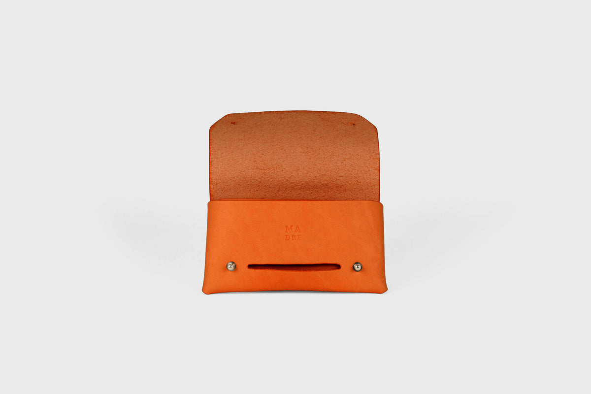 Tobacco Pouch Leather Orange Colour Minimalist Atelier Madre Manuel Dreesmann Barcelona Spain 4