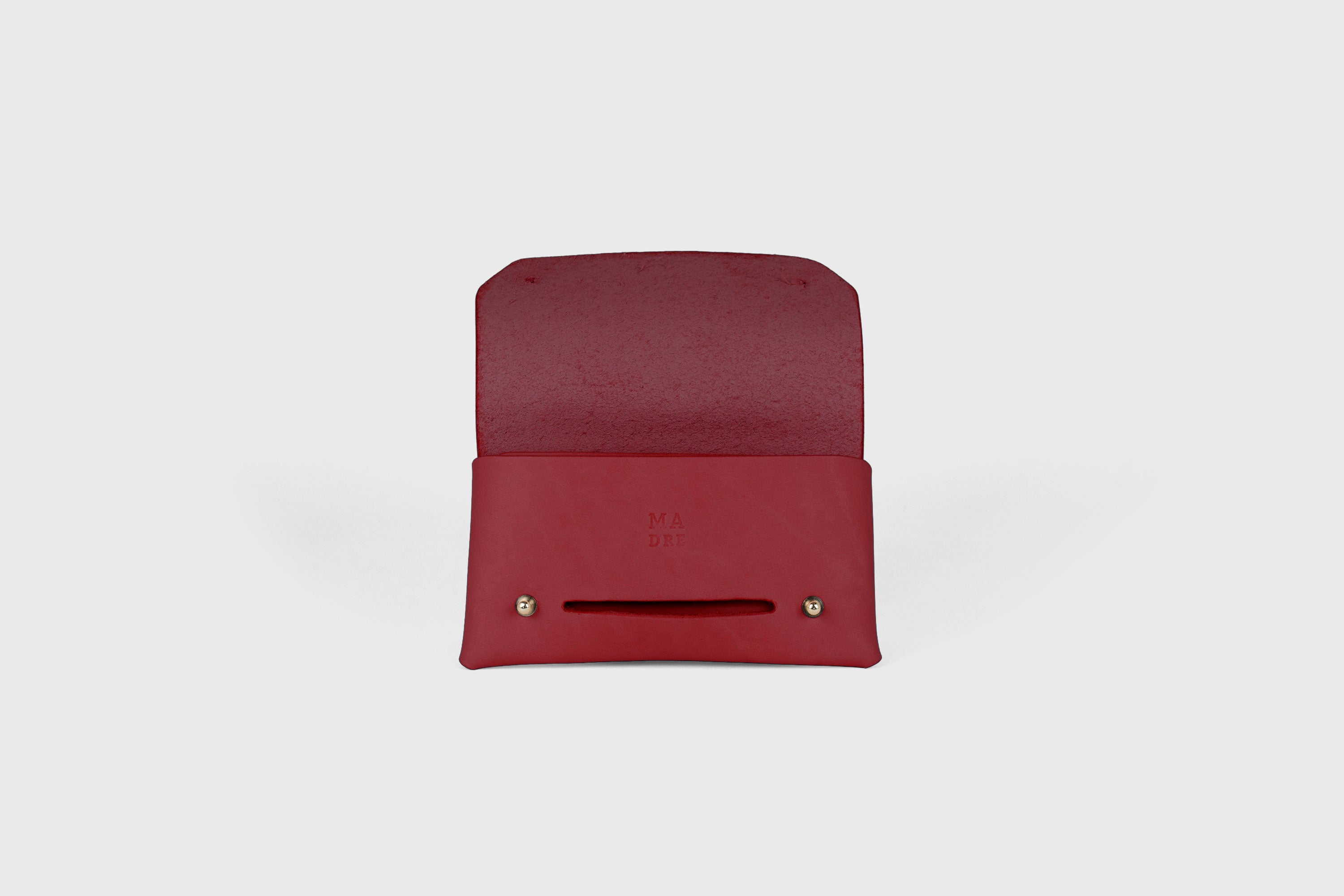 Tobacco Pouch Premium Leather Red Color Minimalist Design Atelier Madre Manuel Dreesmann Barcelona Spain