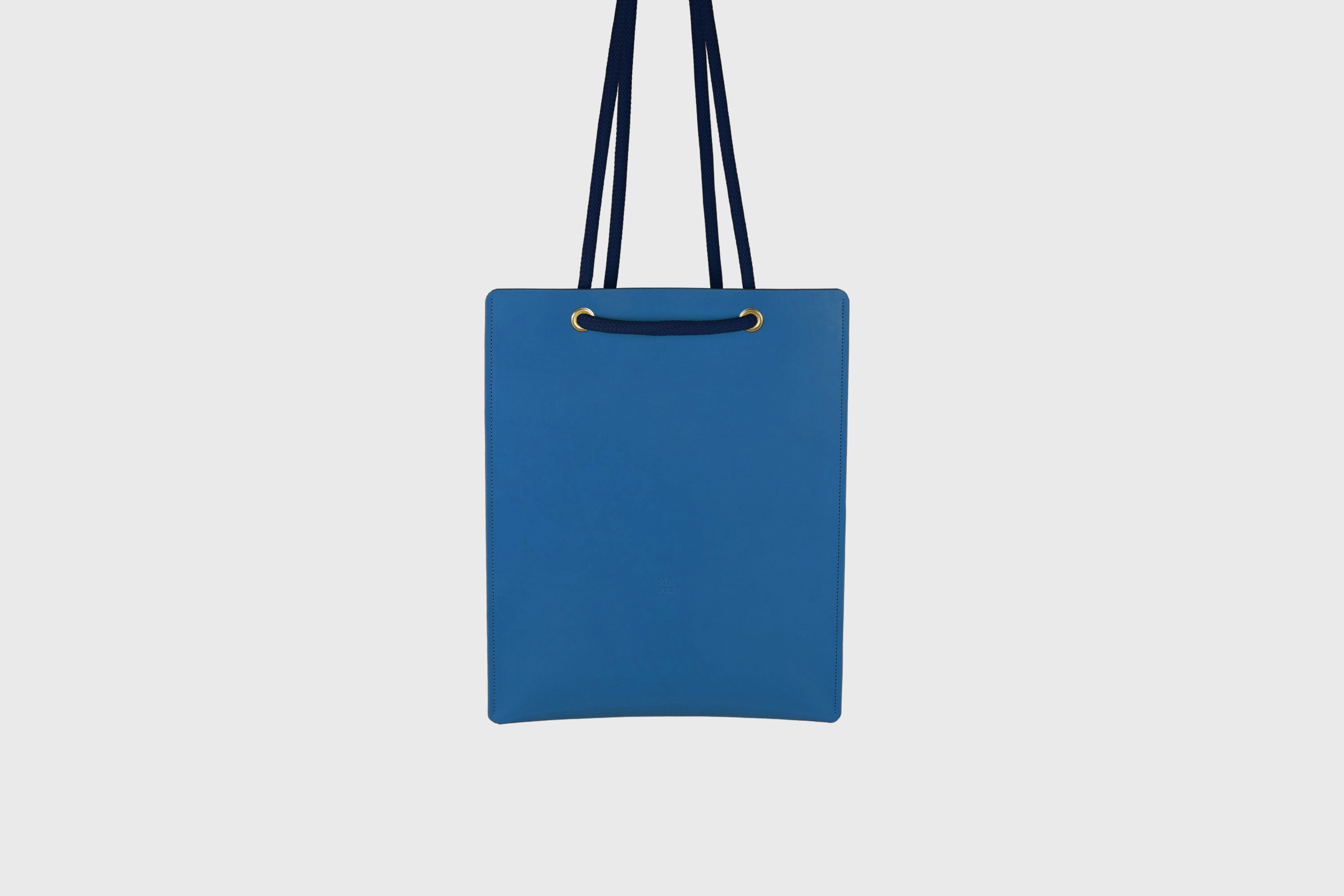 Tote Backpack Premium Leather Royal Blue Color Rope Handles Minimalist Design Atelier Madre Manuel Dreesmann Barcelona Spain