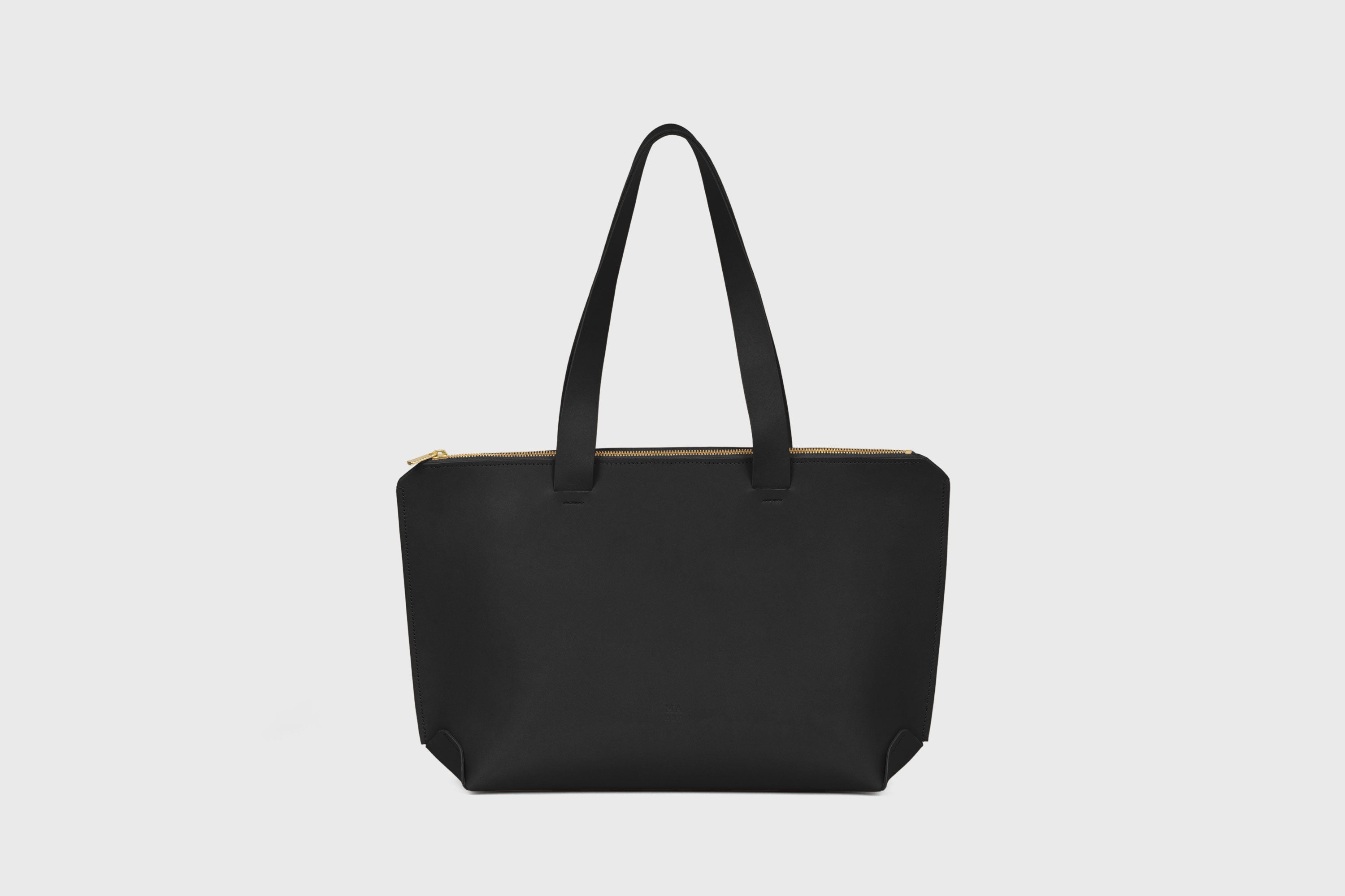 Tote Bag Leather Zipper Black Color Premium Quality Minimalist Design Atelier Madre Manuel Dreesmann Barcelona Spain