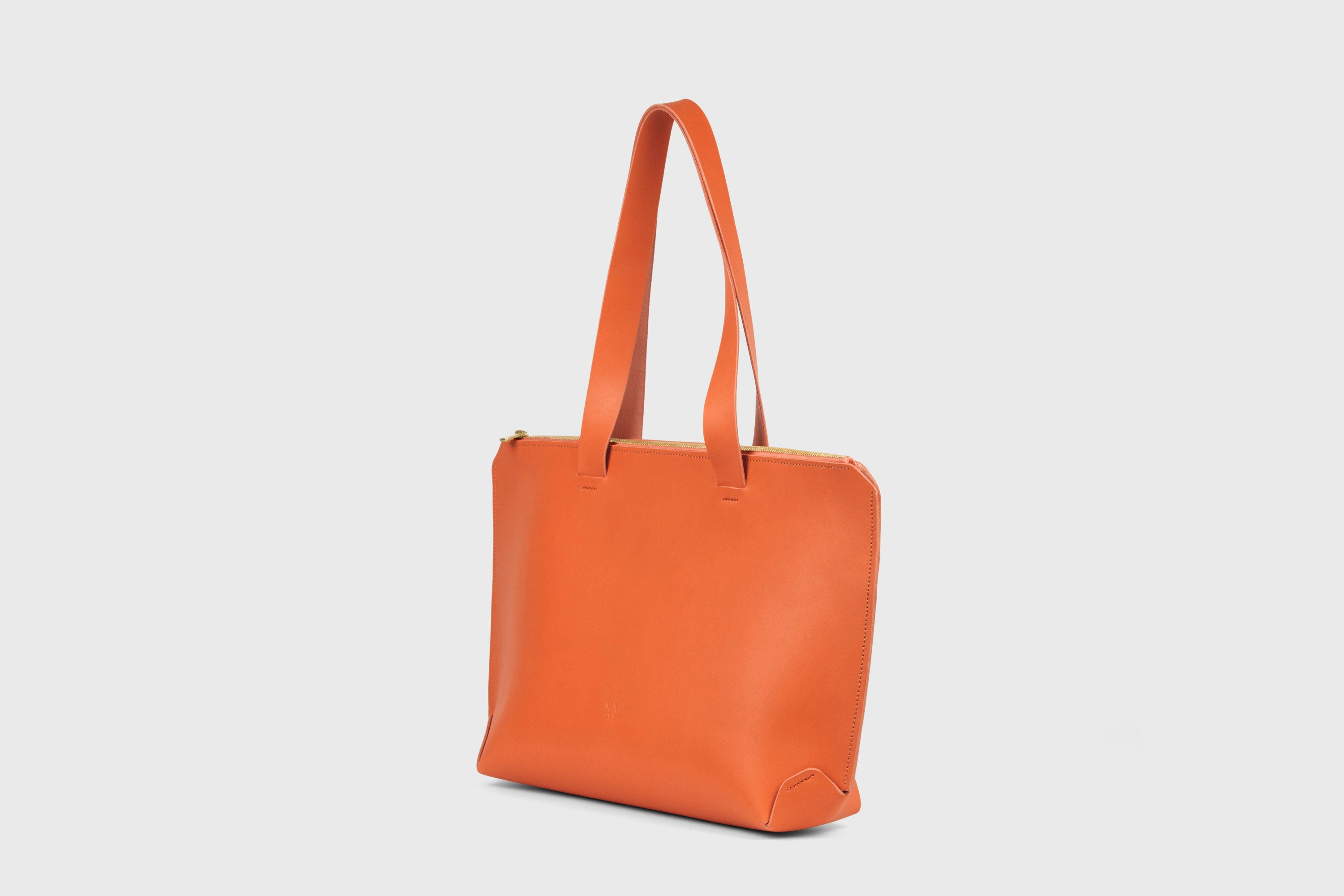 Tote Bag Leather Zipper Orange Color Premium Quality Minimalist Design Atelier Madre Manuel Dreesmann Barcelona Spain