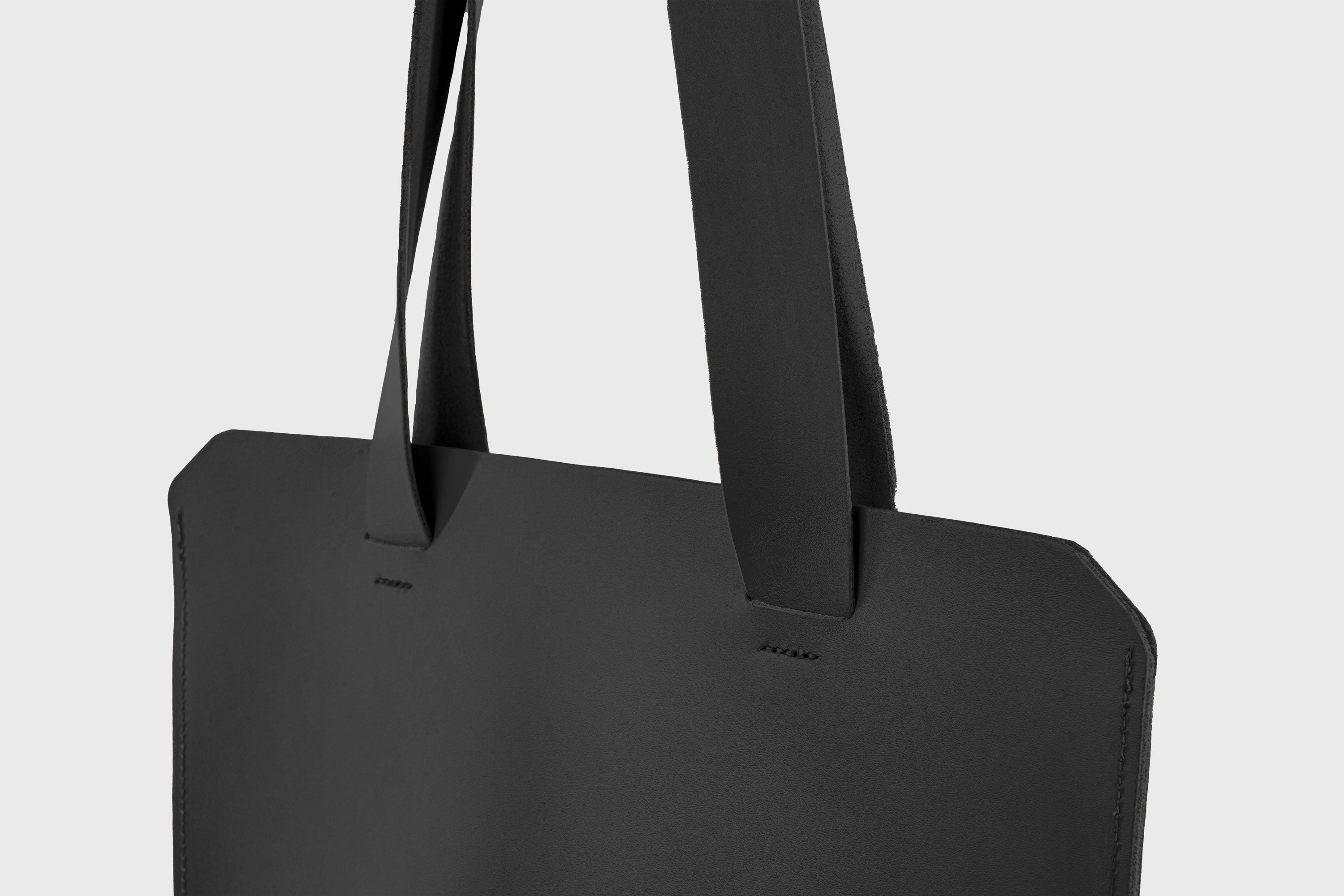 Tote Bag Long Black Color Leather Bag Vegetable Tanned Leather Exclusive Quality Craftsmanship Handmade Design By Manuel Dreesmann Atelier Madre Barcelona Spain