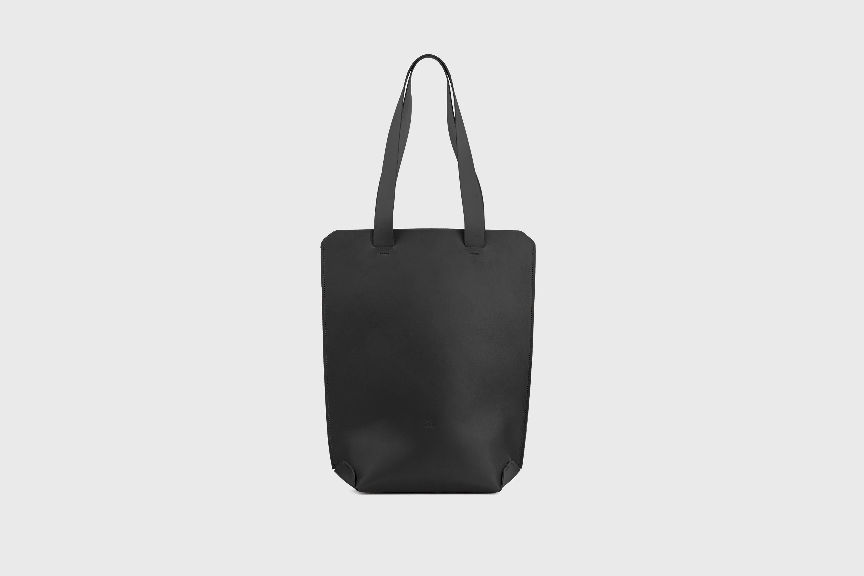 Tote Bag Long Black Color Leather Bag Vegetable Tanned Leather Exclusive Quality Craftsmanship Handmade Design By Manuel Dreesmann Atelier Madre Barcelona Spain