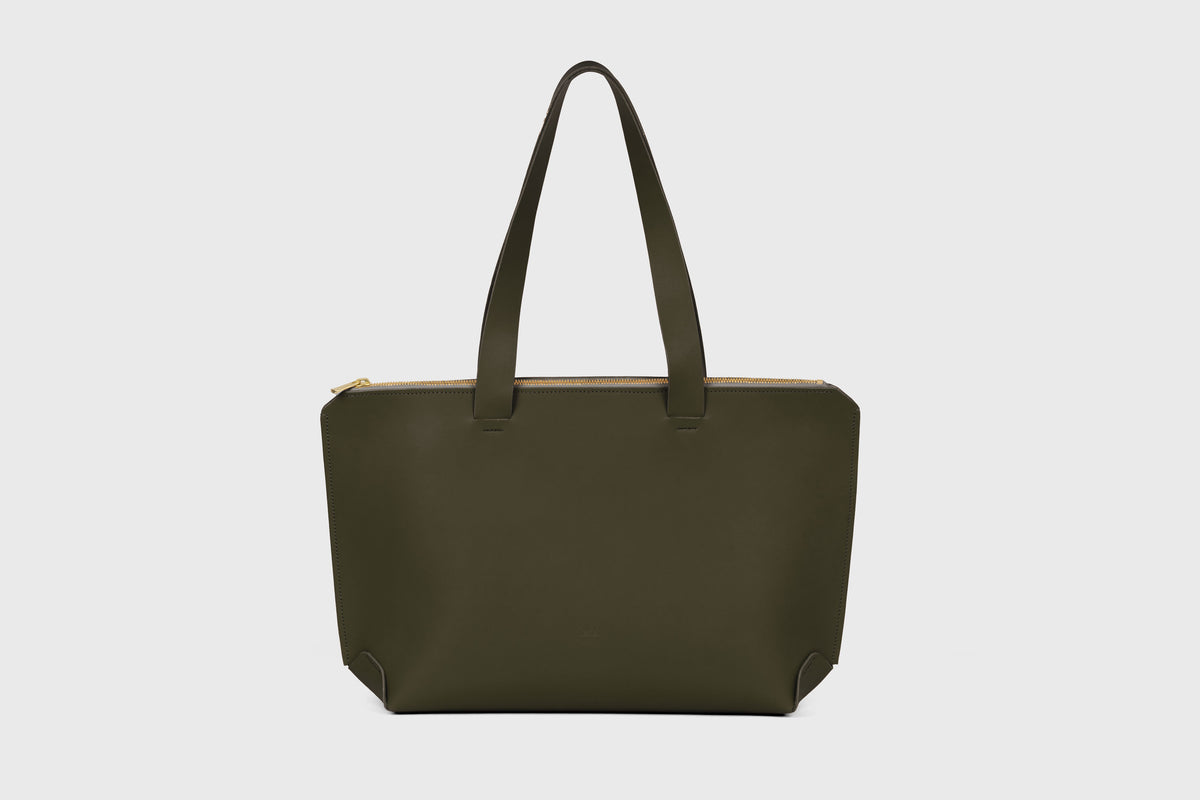 Tote Bag Zipper Olive Green Leather Atelier Madre Manuel Dreesmann Barcelona Spain 1