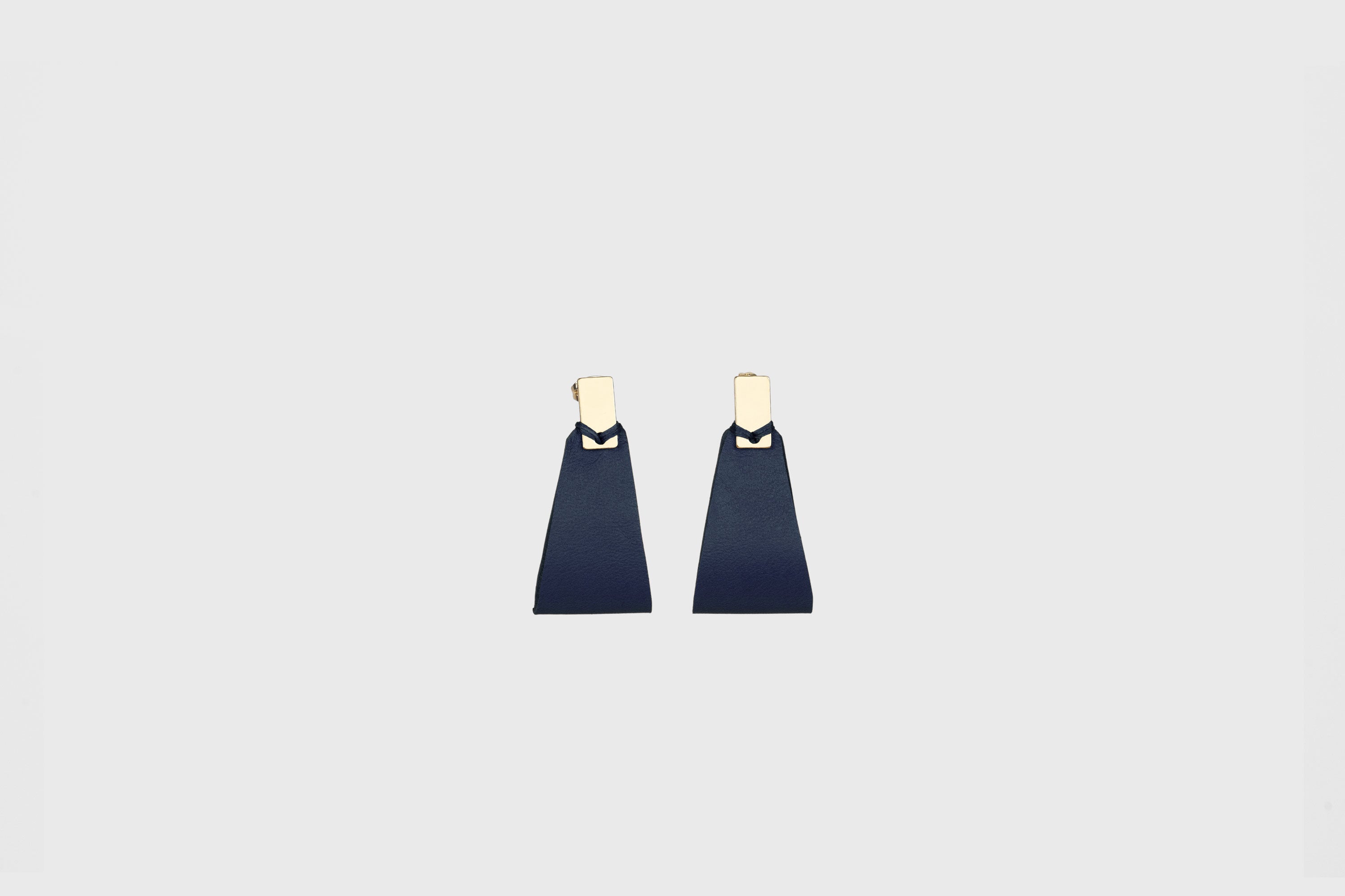 Valeria Earrings In Marine Blue Color Vegetable Tanned Leather Geometric Minimalistic Design Atelier Madre Manuel Dreesmann Barcelona Spain