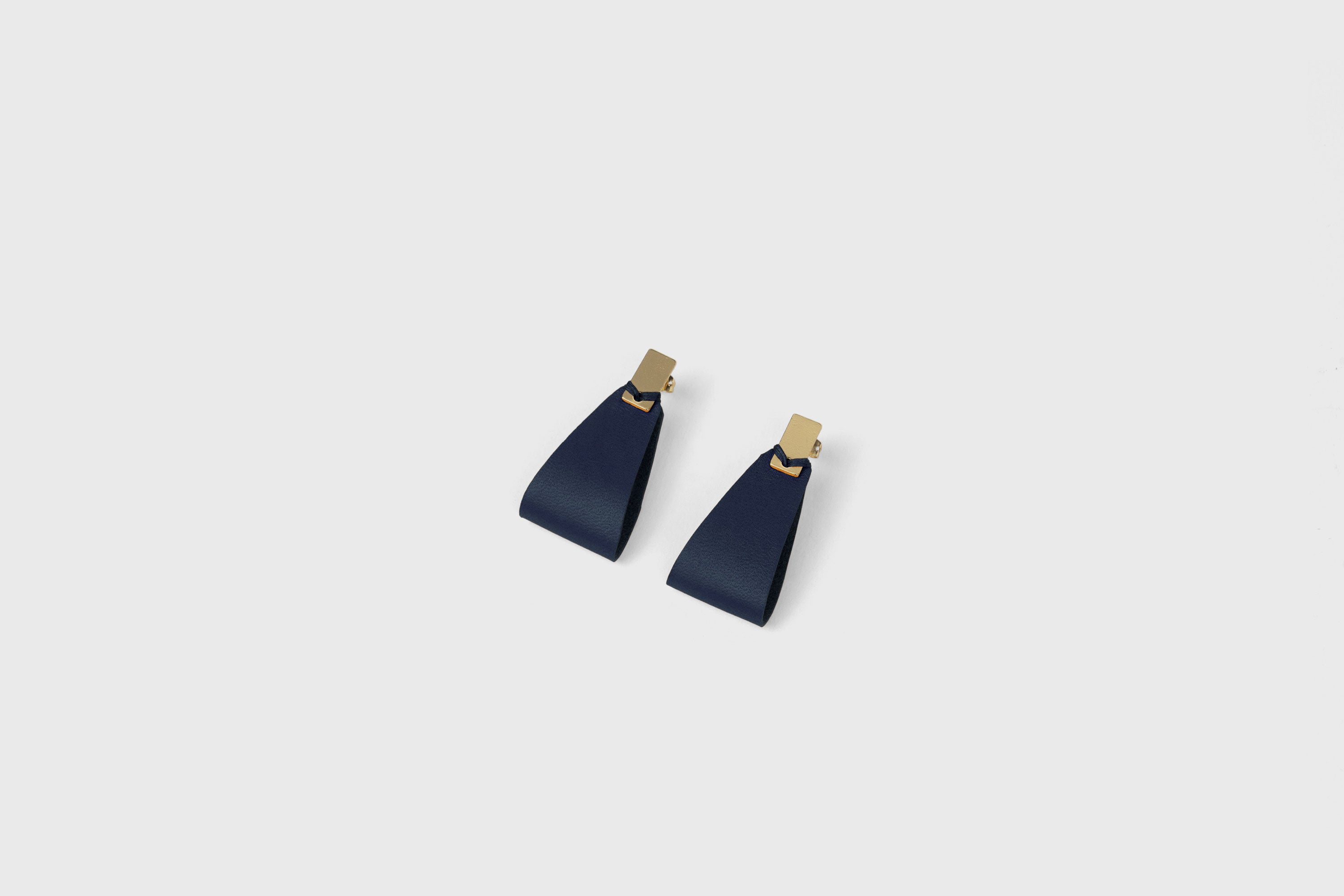 Valeria Earrings In Marine Blue Color Vegetable Tanned Leather Geometric Minimalistic Design Atelier Madre Manuel Dreesmann Barcelona Spain