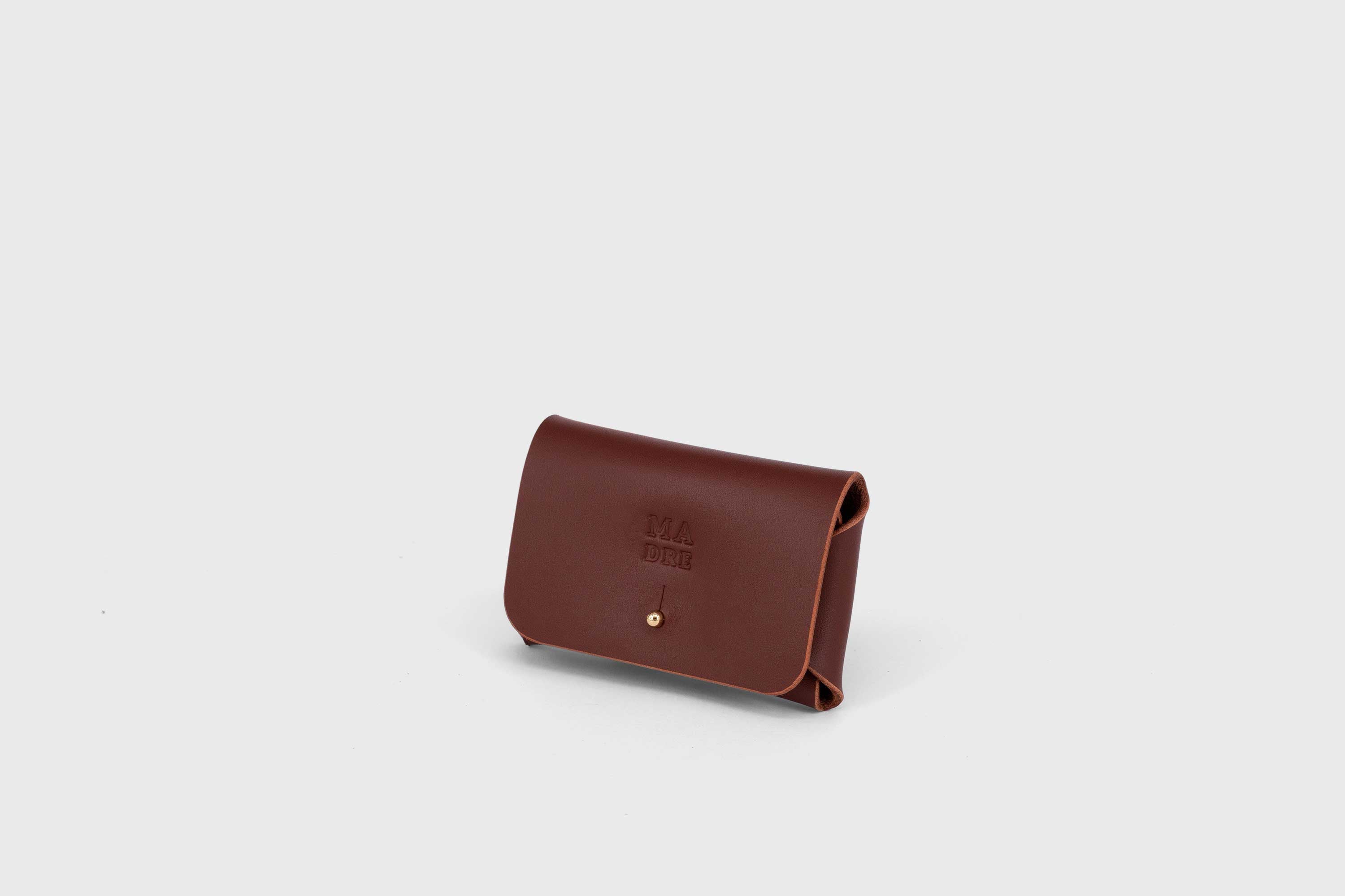 Leather wallet cardholder horizontal design dark brown color minimalist design atelier madre manuel dreesmann barcelona