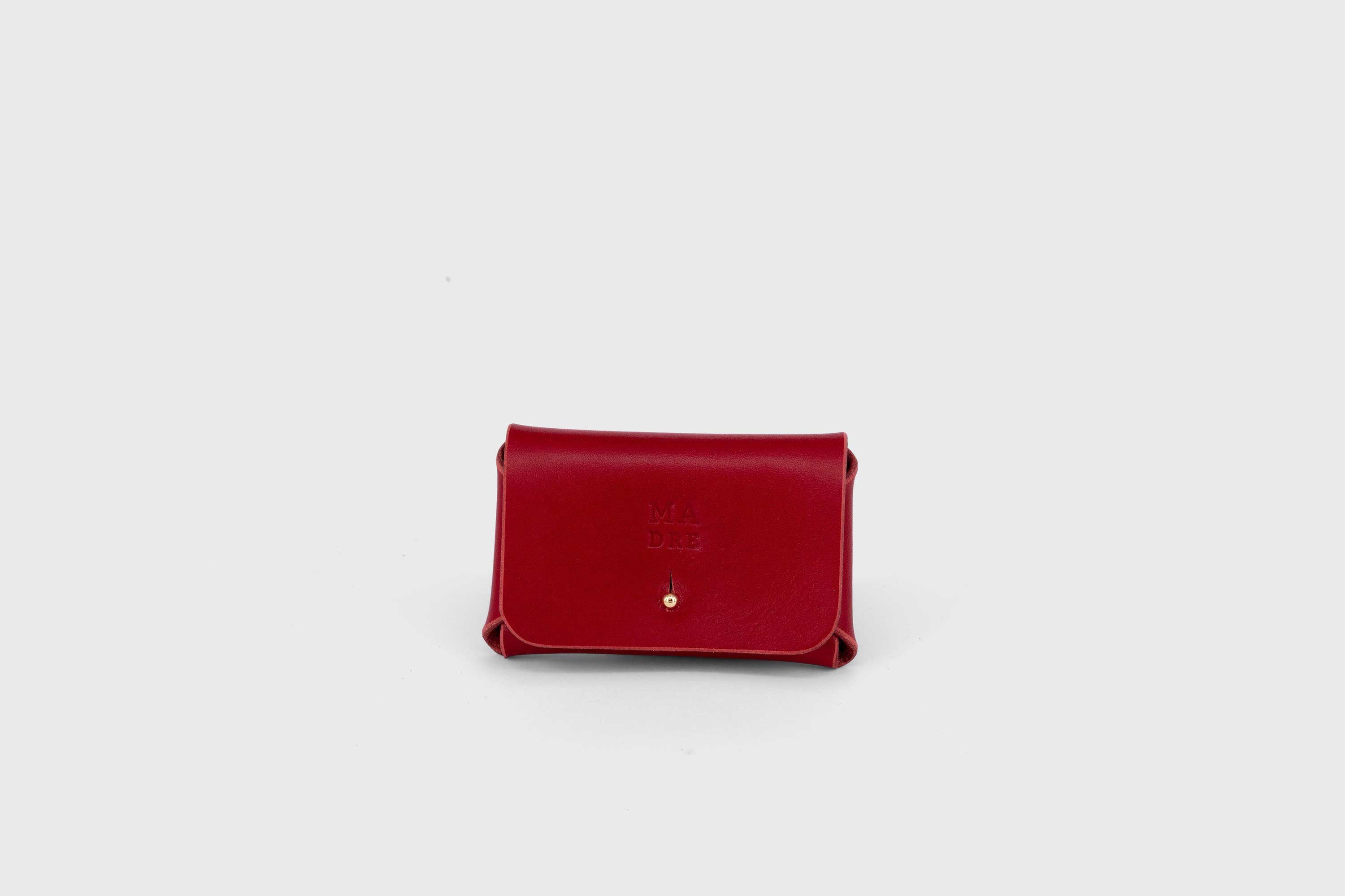 Leather wallet cardholder horizontal design red color minimalist design atelier madre manuel dreesmann barcelona