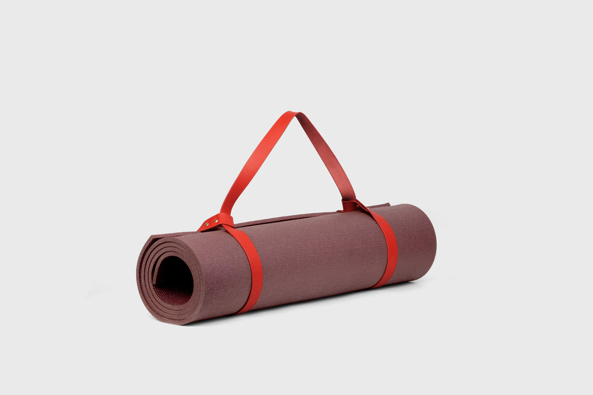 Yoga Mat Strap Red Leather Manuel Dreesmann Atelier Madre Barcelona Spain 2