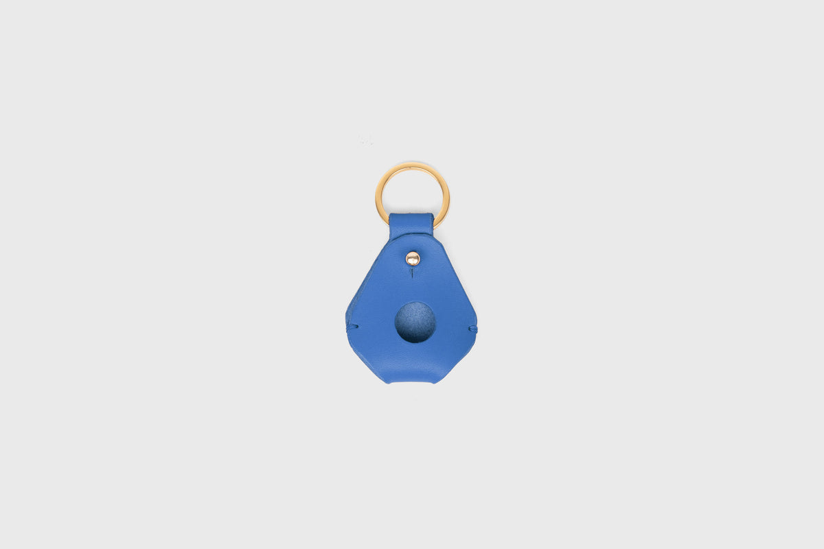 Airtag Key Ring Royal Blue Leather Vegetable Tanned Atelier Madre Manuel Dreesmann Barcelona Spain 3