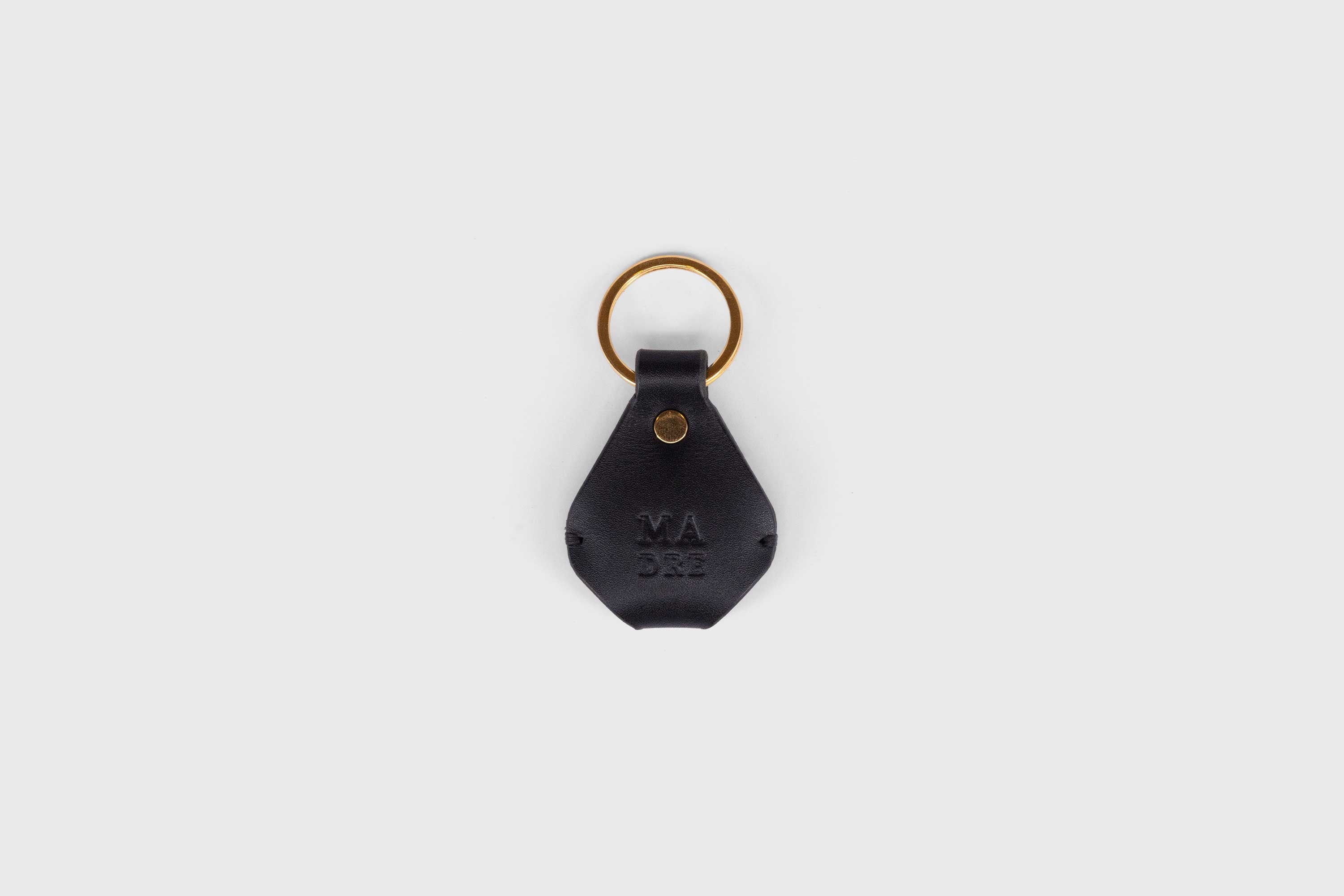 AirTag Leather Key Ring Holder Case Black Vegetable Tanned Design Manuel Dreesmann Atelier Madre Barcelona