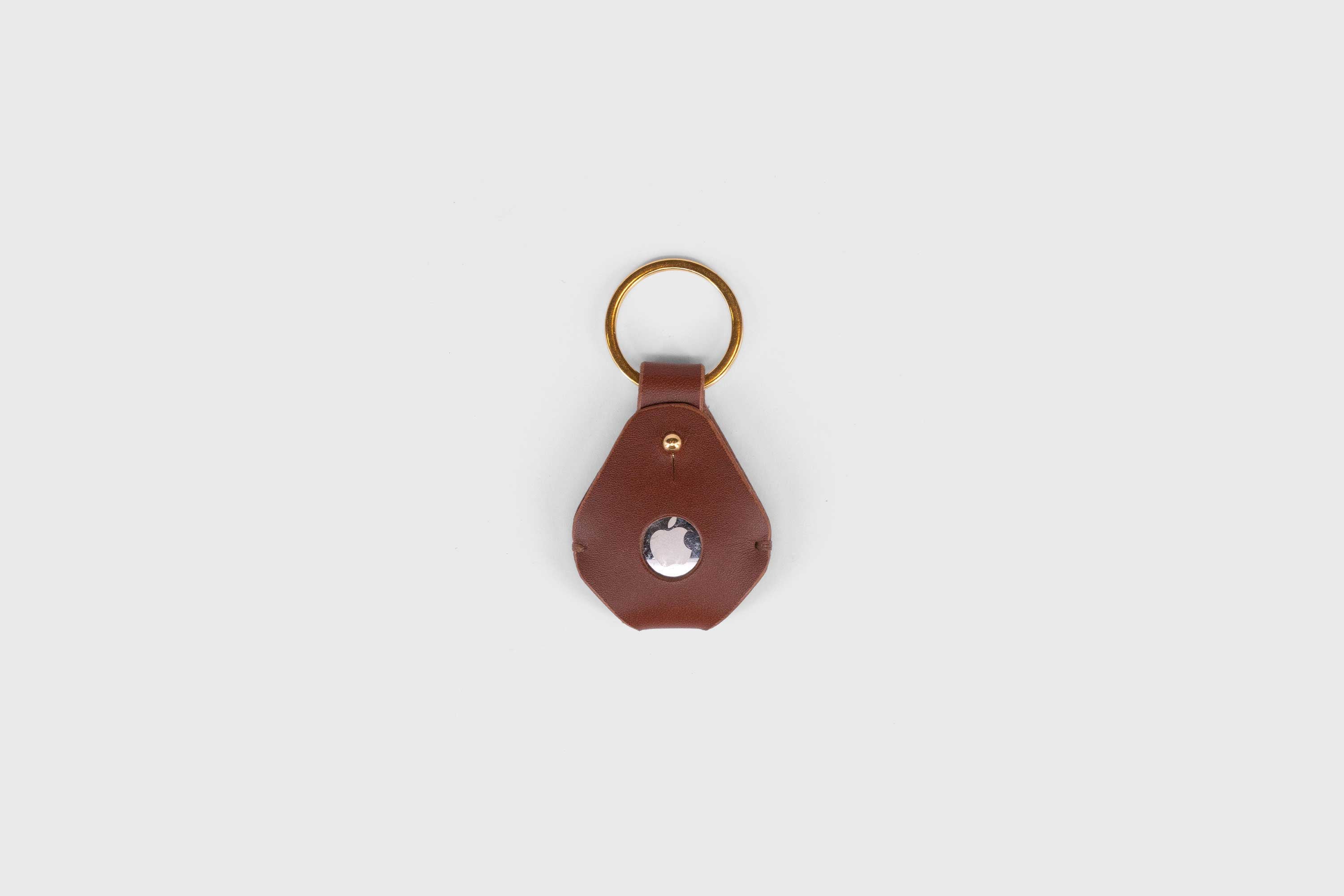 AirTag Leather Key Ring Holder Case Dark Brown Vegetable Tanned Design Manuel Dreesmann Atelier Madre Barcelona