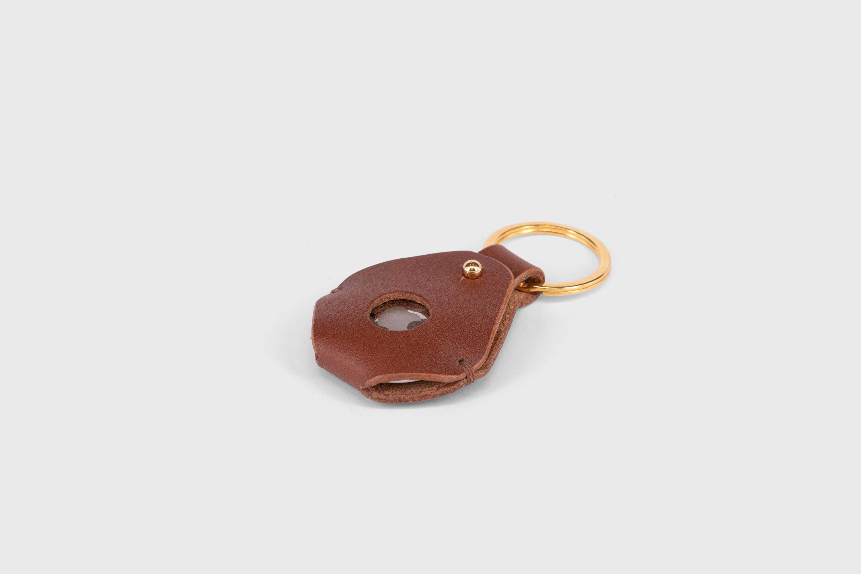 AirTag Leather Key Ring Holder Case Dark Brown Vegetable Tanned Design Manuel Dreesmann Atelier Madre Barcelona