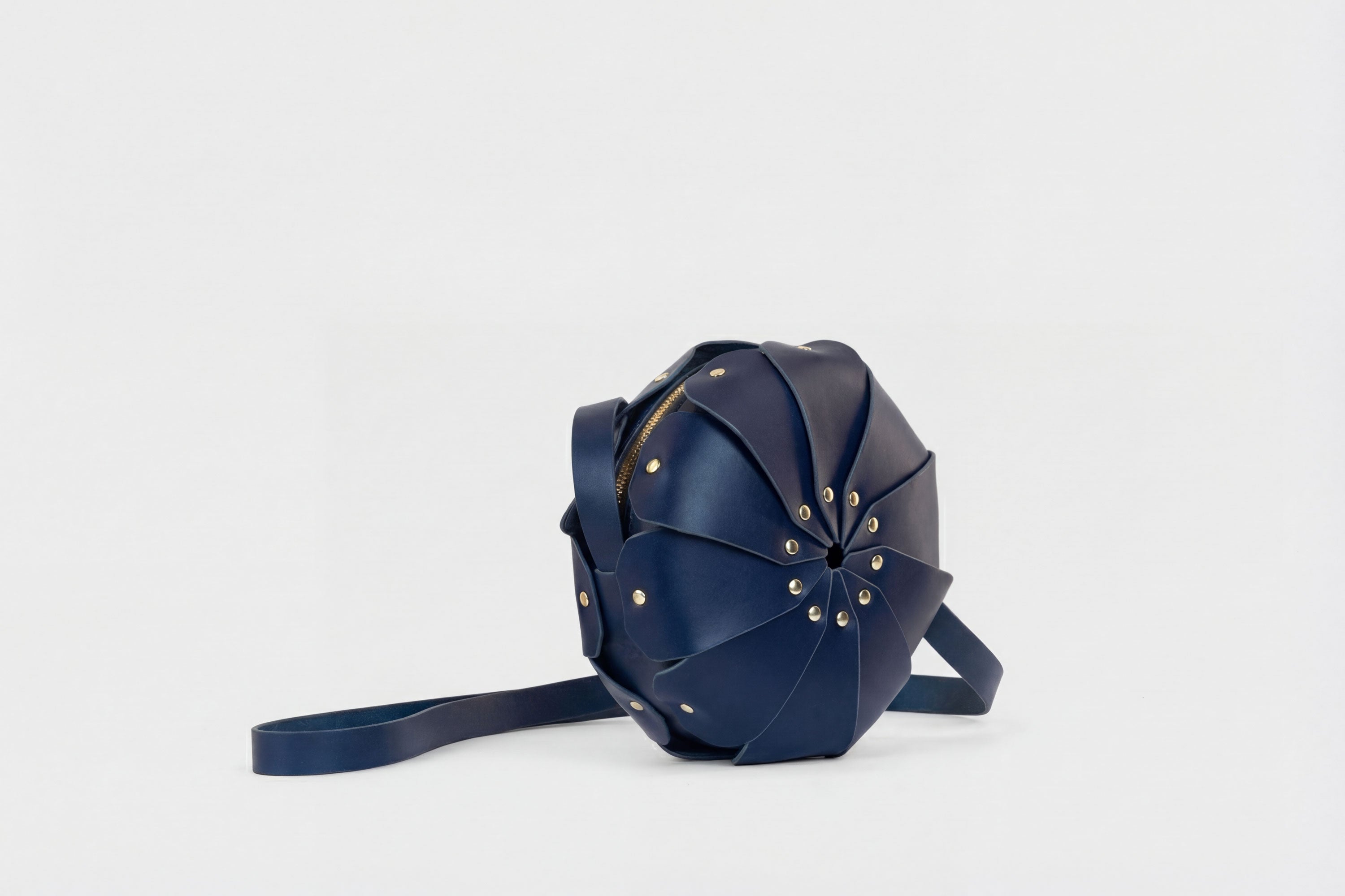 Anemo Leather Bag Marine Blue Floral Design Premium Minimalist Circle Round Pouch Crossbody Atelier Madre Manuel Dreesmann Barcelona