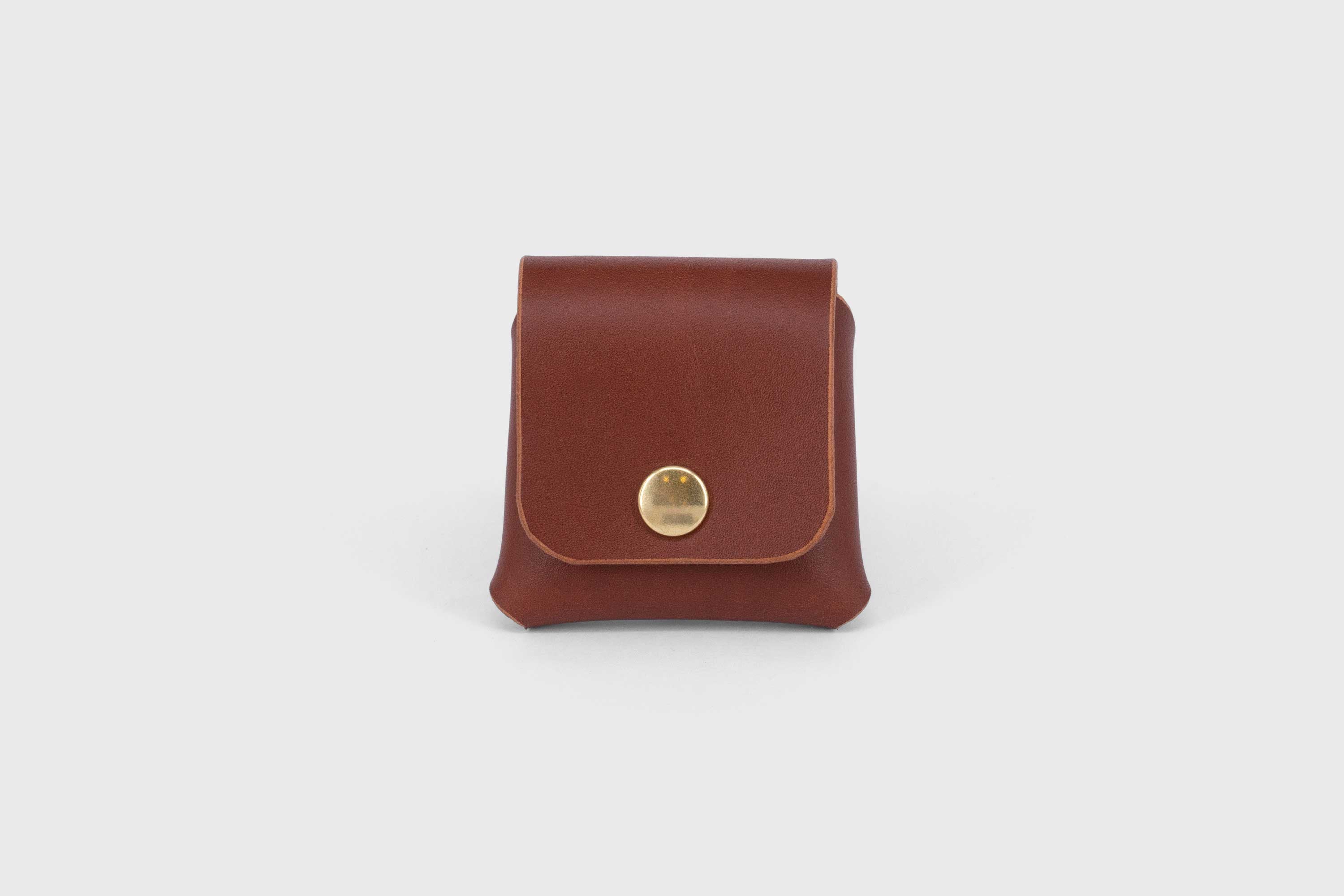 Coin Pouch Case Wallet Leather Full Grain Vegetable Tanned Dark Brown Minimalist Design Atelier Madre Manuel Dreesmann Barcelona