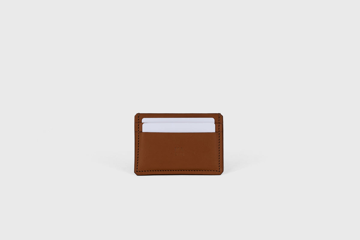 Credit Card Wallet Dark Brown Colour Slim Minimalist Atelier Madre Manuel Dreesmann Barcelona Spain 1
