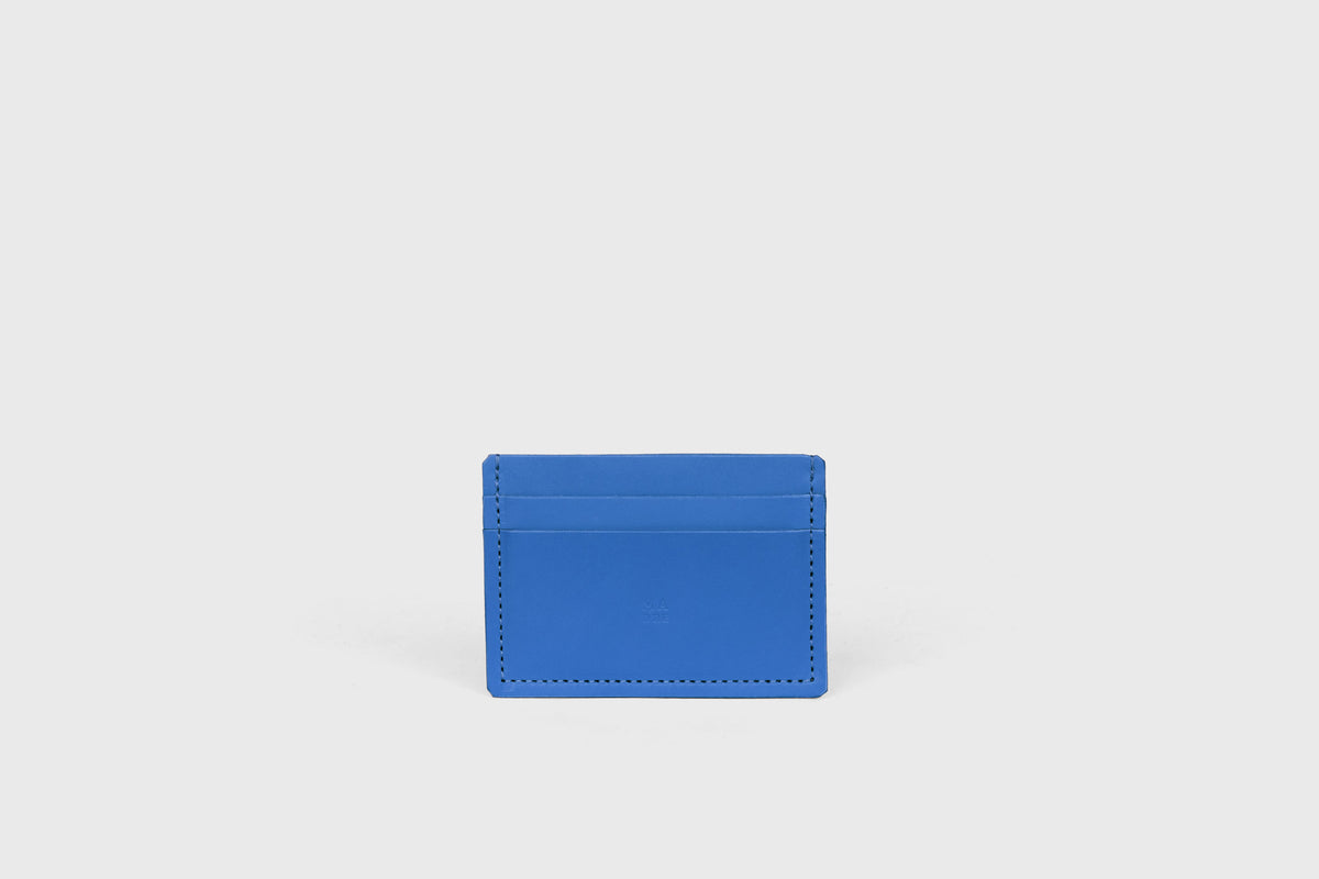 Credit Card Wallet Minimalist Leather Royal Blue Atelier Madre Manuel Dreesmann 2