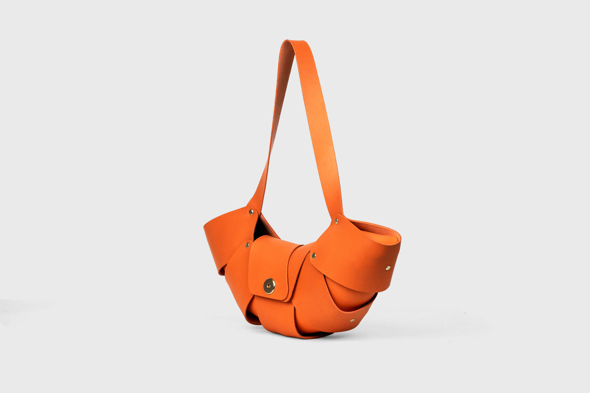 Croissant Bag Magnetic Closure Orange Color Leather Atelier Madre Manuel Dreesmann Barcelona Spain 2