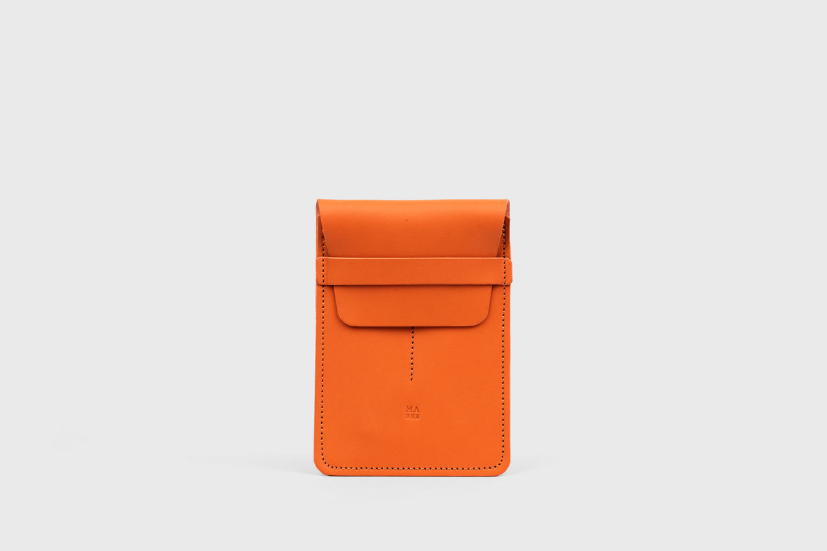 Double Pen Case Orange Leather Atelier Madre Manuel Dreesmann Barcelona Spain 1