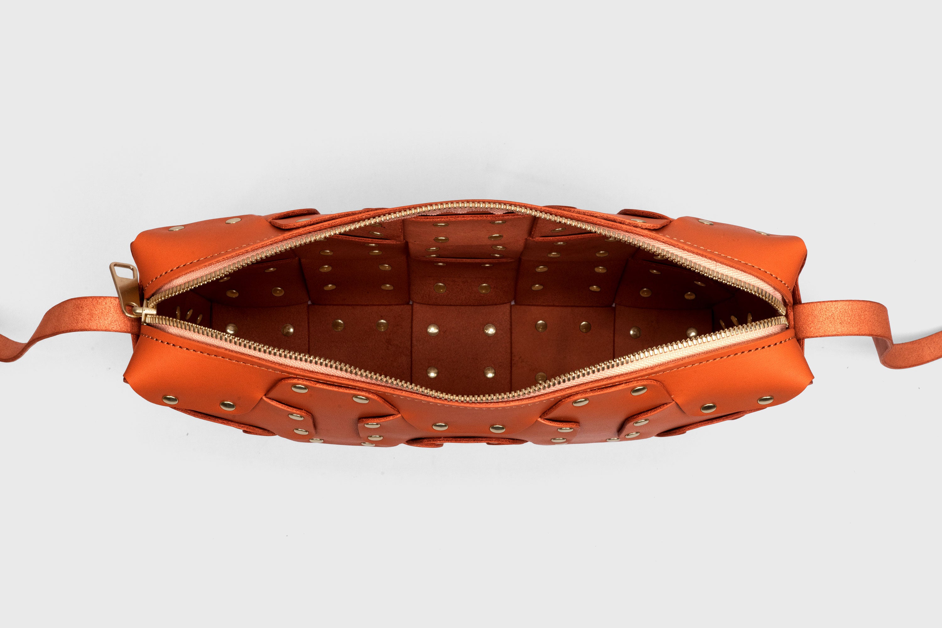 Double Rivet Bag Big, Orange Colour, Vegetable-Tanned Leather, Modern Minimal Design. Premium Quality, Atelier Madre, Manuel-Dreesmann, Barcelona