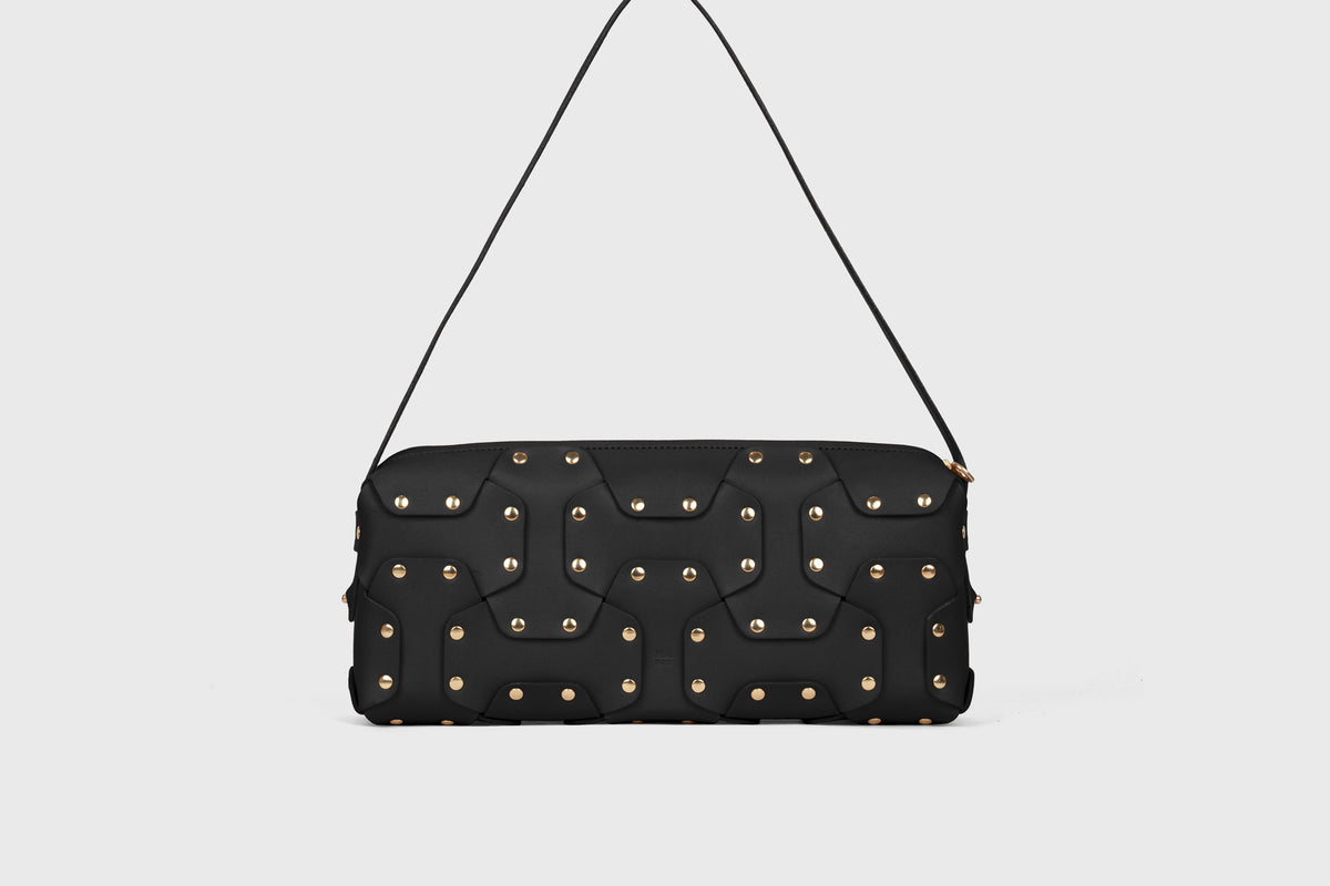 Double Rivet Bag Long Black Colour Leather Vegetable Tanned Modern Minimal Design Premium Quality Atelier Madre Manuel Dreesmann Barcelona 1