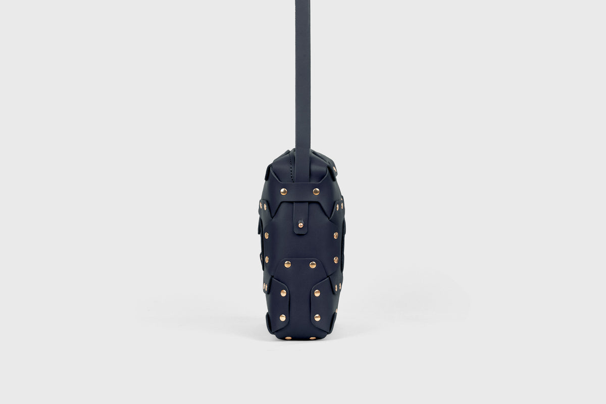 Double Rivet Bag Squared, Marine Blue Colour, Vegetable-Tanned Leather, Modern Minimal Design. Premium Quality, Atelier Madre, Manuel-Dreesmann, Barcelona