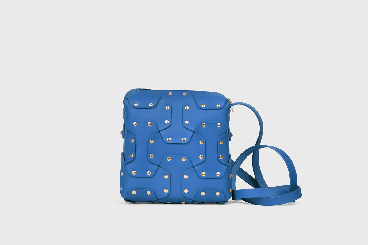 Double Rivet Bag Squared, Royal Blue Colour, Vegetable-Tanned Leather, Modern Minimal Design. Premium Quality, Atelier Madre, Manuel-Dreesmann, Barcelona