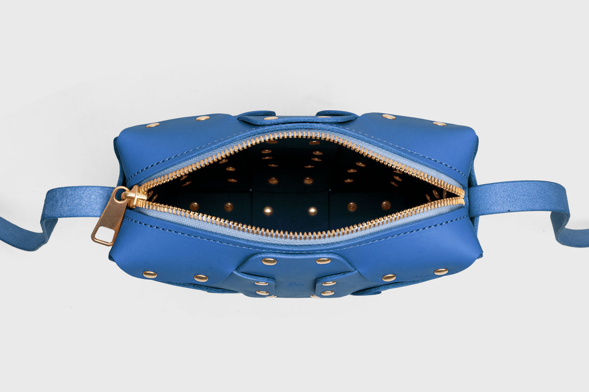 Double Rivet Bag Squared, Royal Blue Colour, Vegetable-Tanned Leather, Modern Minimal Design. Premium Quality, Atelier Madre, Manuel-Dreesmann, Barcelona